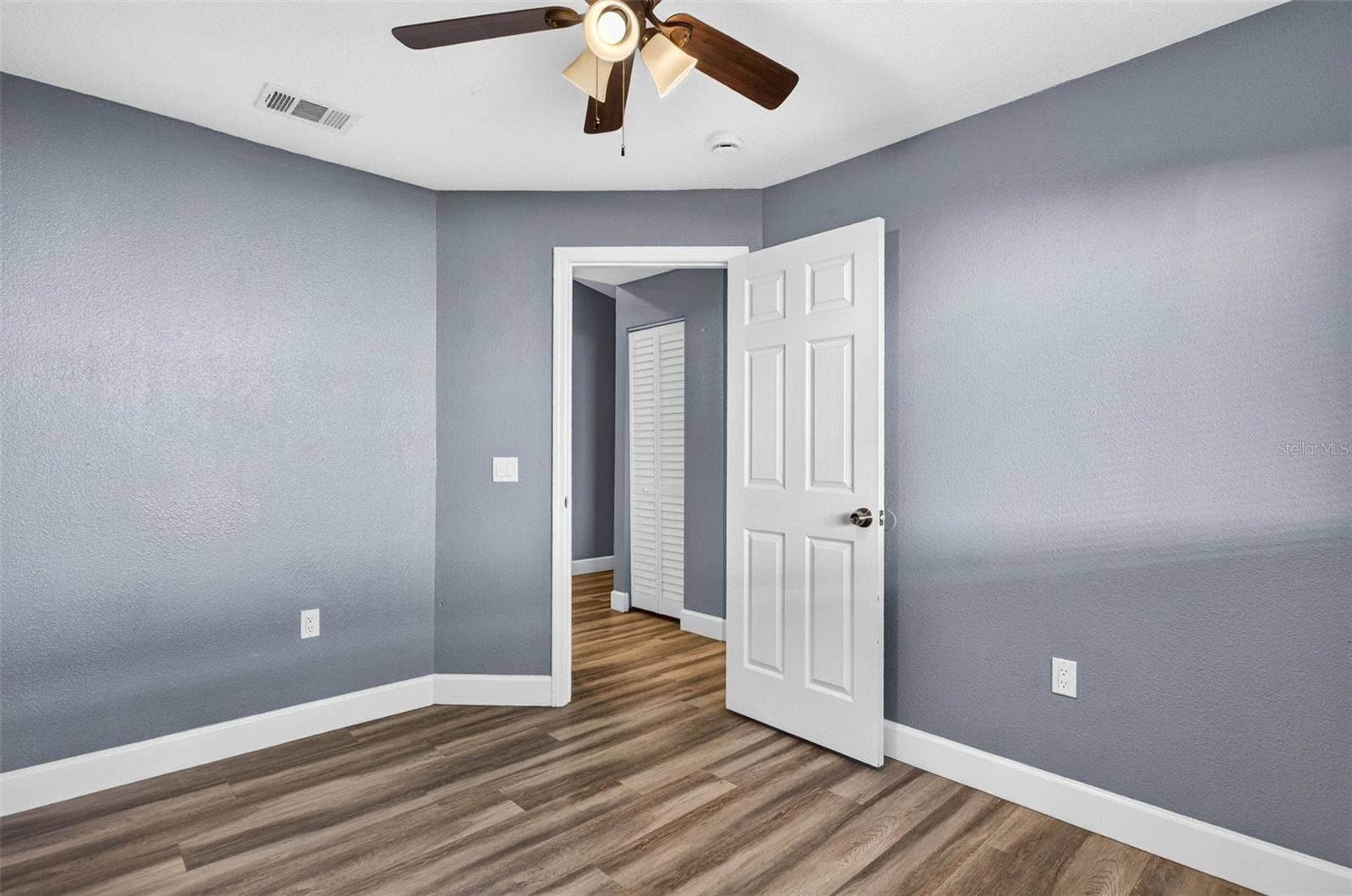 12393 SHEARWATER DRIVE, New Port Richey, FL 34654 12393 SHEARWATER DRIVE, New Port Richey, FL 34654