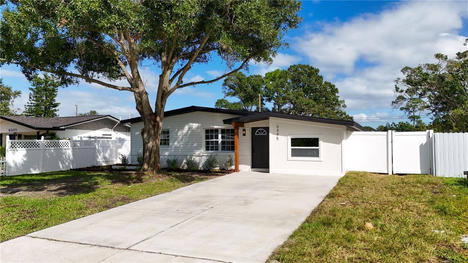6495 64TH WAY N, Pinellas Park, FL 33781 6495 64TH WAY N, Pinellas Park, FL 33781