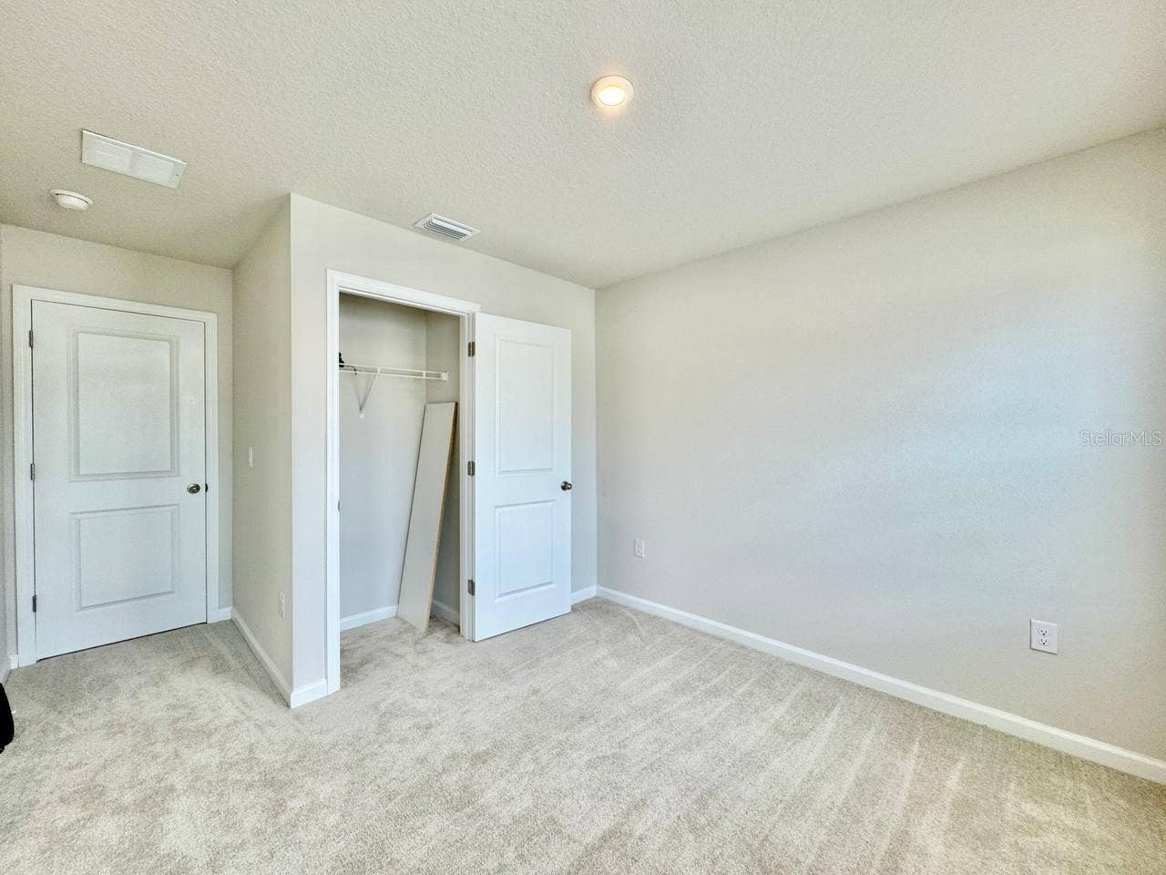 12077 GRIZZLY LANE, New Port Richey, FL 34654 12077 GRIZZLY LANE, New Port Richey, FL 34654