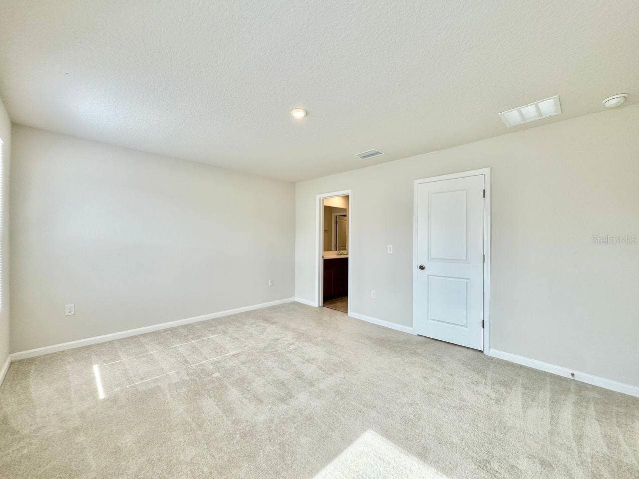 12077 GRIZZLY LANE, New Port Richey, FL 34654 12077 GRIZZLY LANE, New Port Richey, FL 34654
