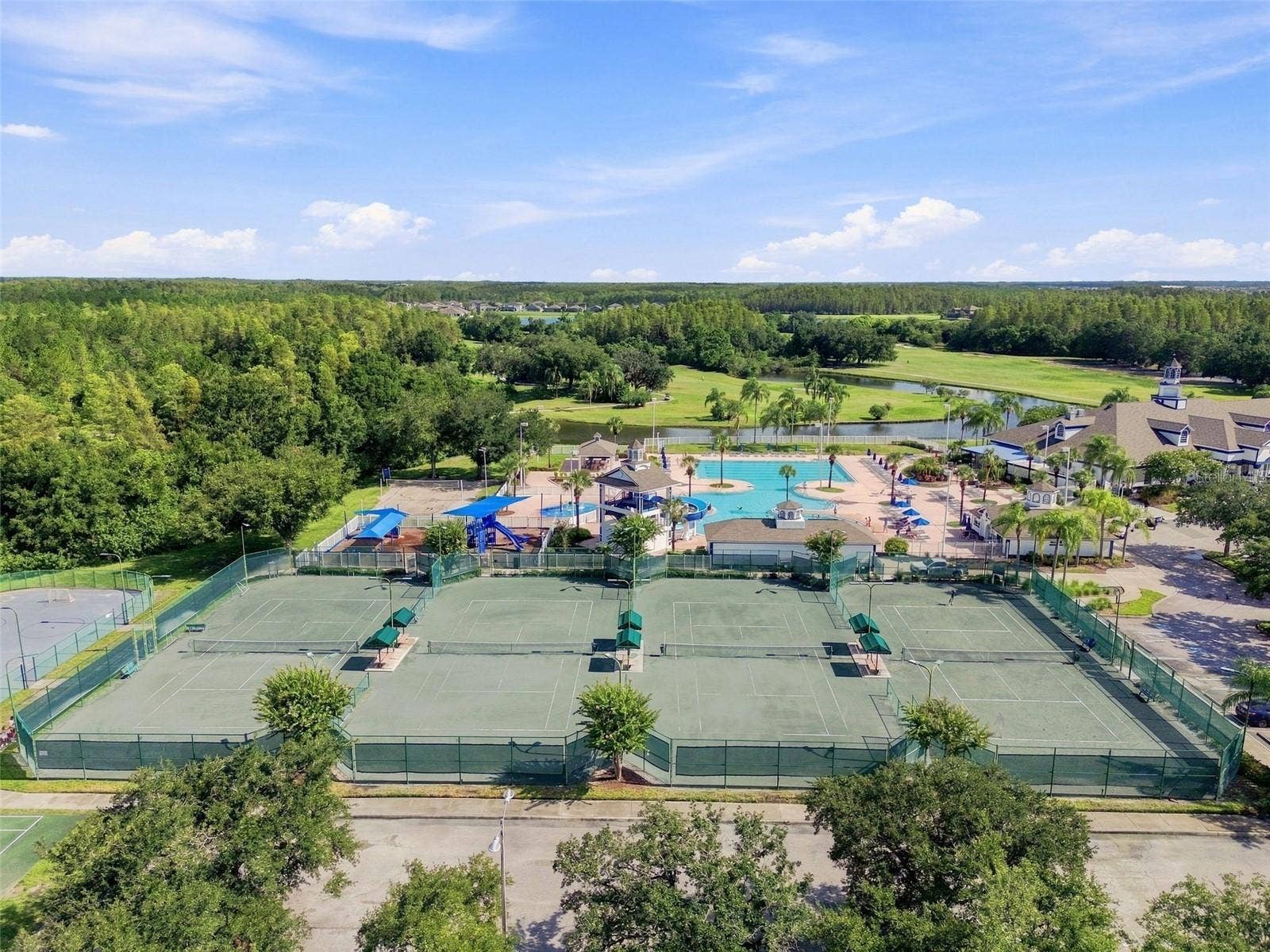 19025 FISHERMANS BEND DRIVE, Lutz, FL 33558