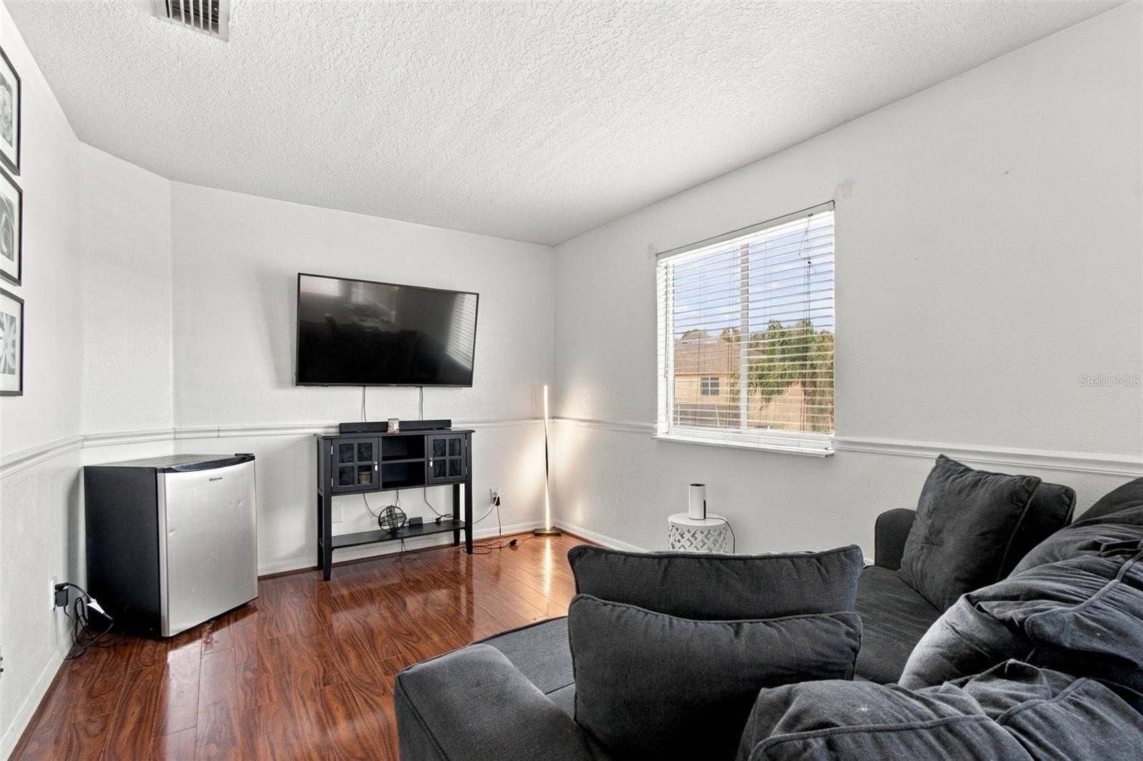 Your flex space can be utilized to fit your needs.