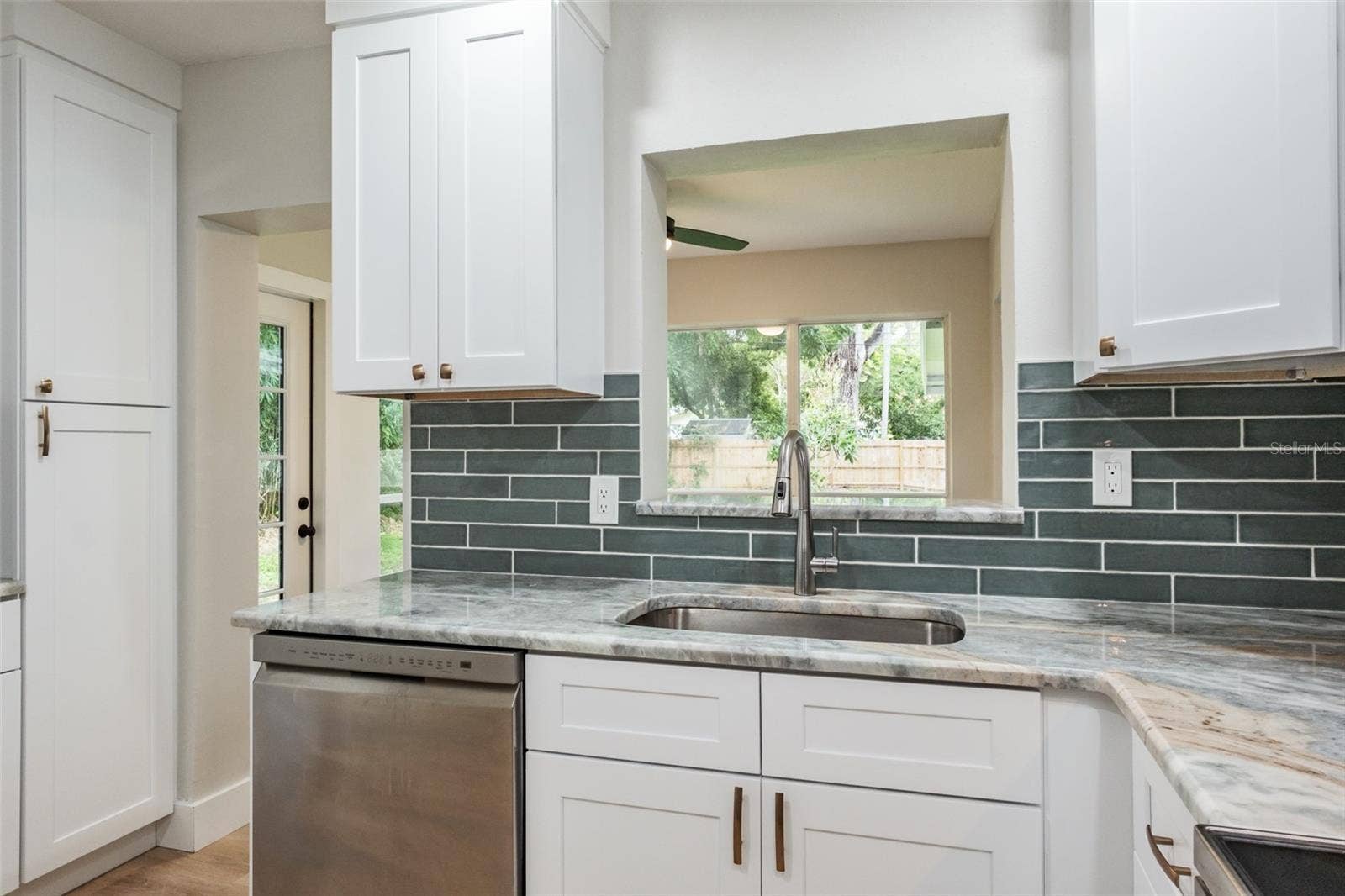 502 N LINCOLN AVENUE, Clearwater, FL 33755 502 N LINCOLN AVENUE, Clearwater, FL 33755