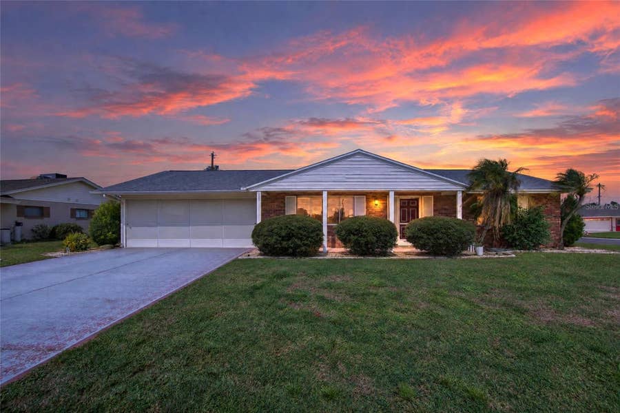 Property photo for 801 OAKMONT AVENUE, Sun City Center, FL