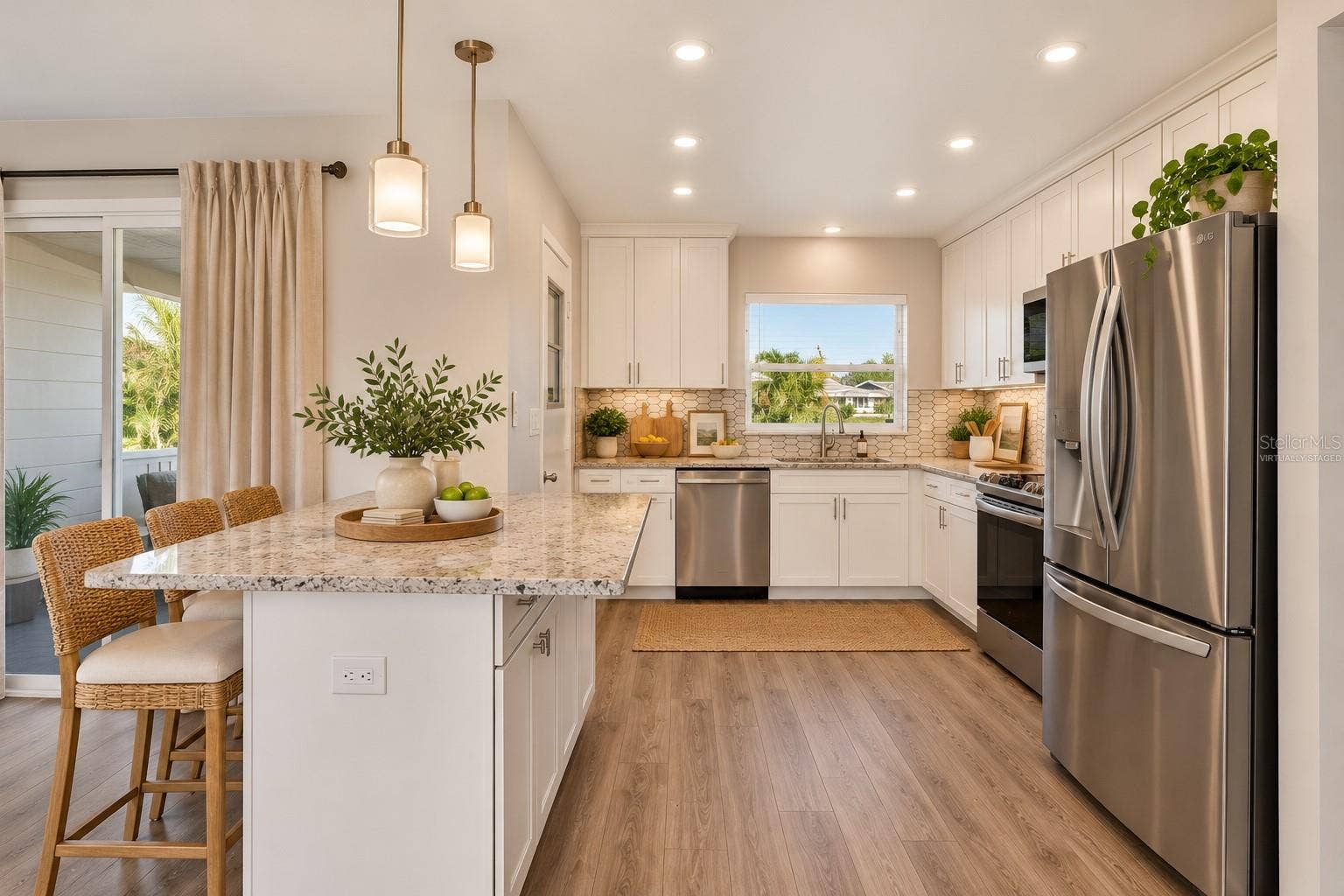 801 OAKMONT AVENUE, Sun City Center, FL 33573 VIRTUALLY STAGED