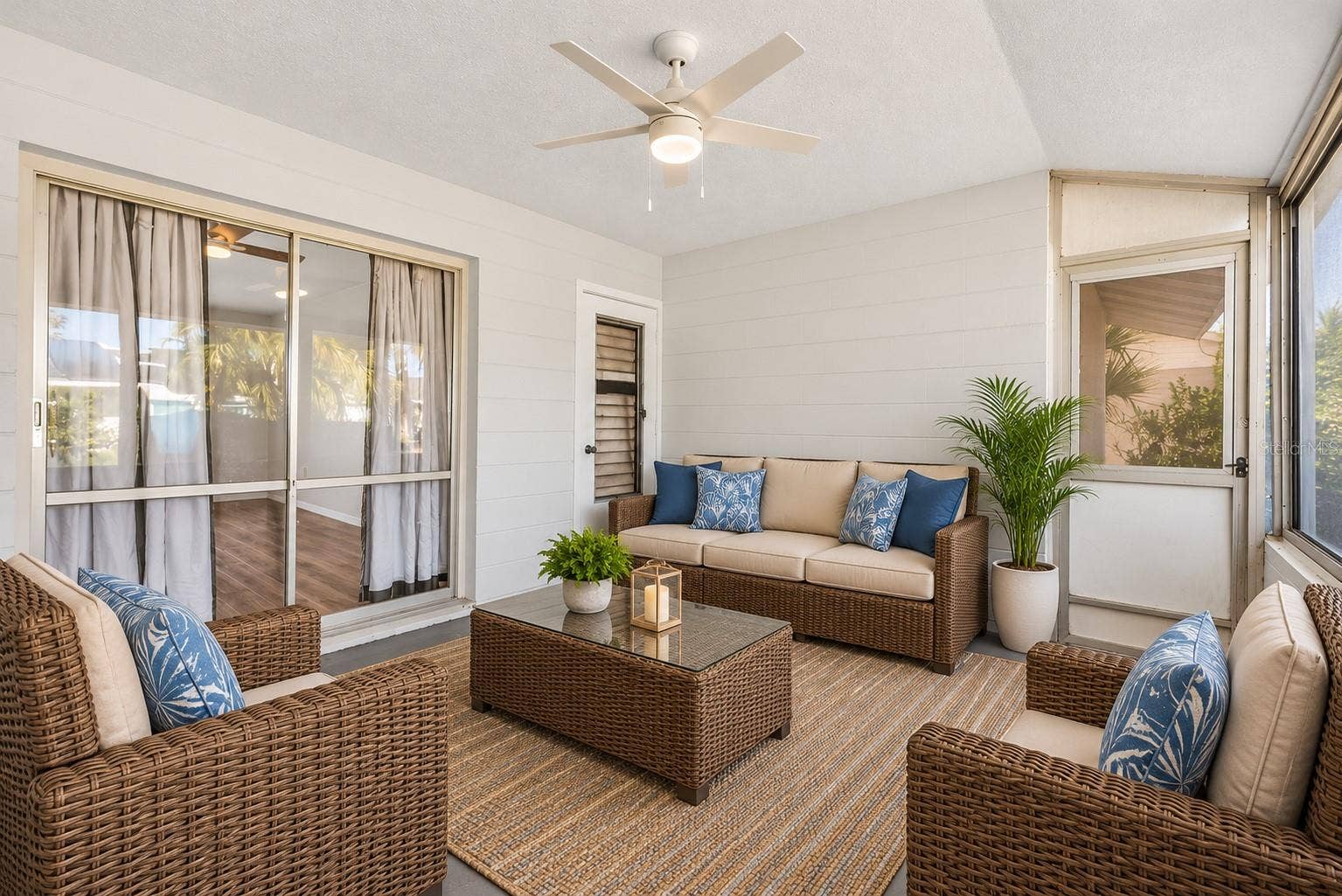 801 OAKMONT AVENUE, Sun City Center, FL 33573 801 OAKMONT AVENUE, Sun City Center, FL 33573