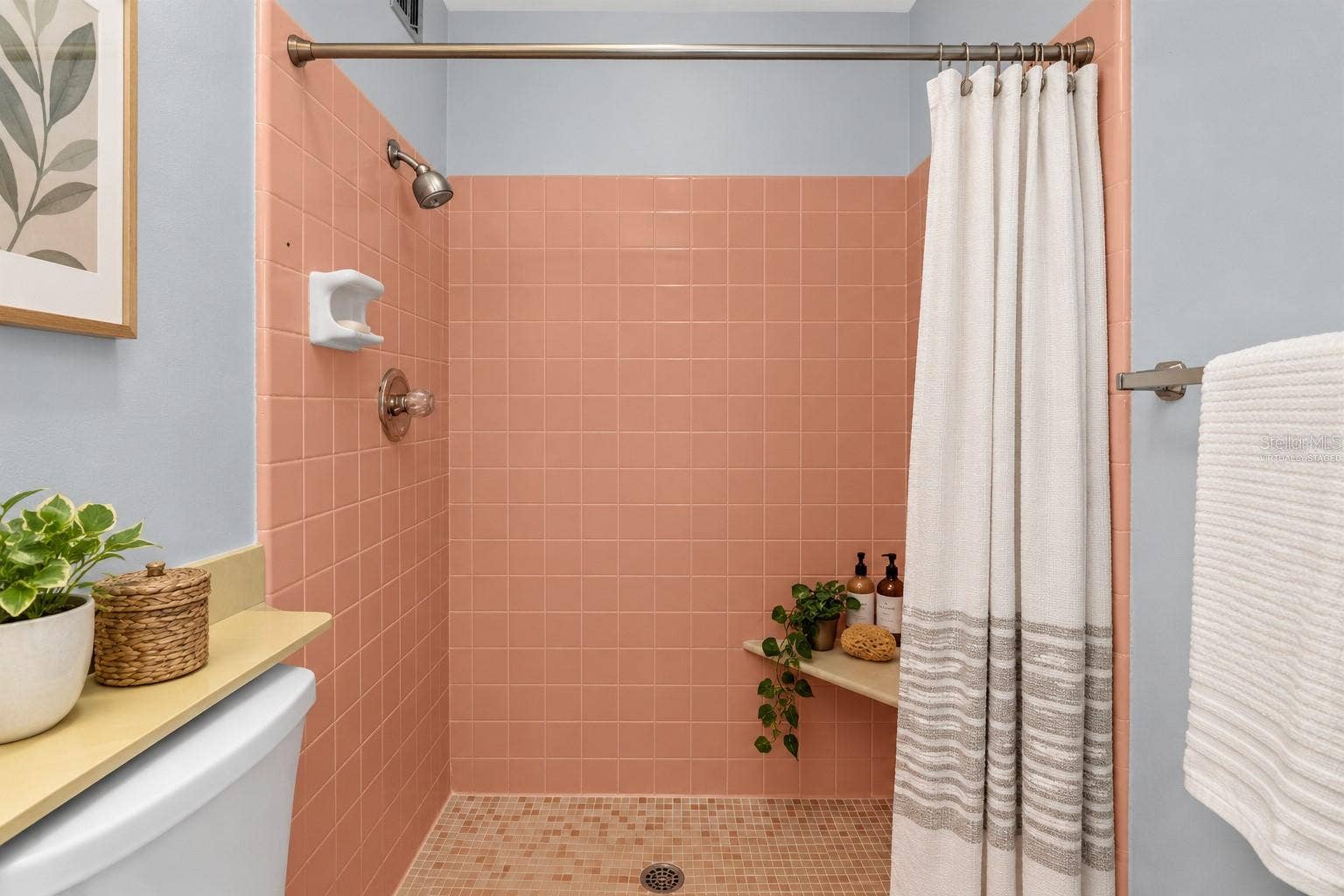 801 OAKMONT AVENUE, Sun City Center, FL 33573 VIRTUALLY STAGED