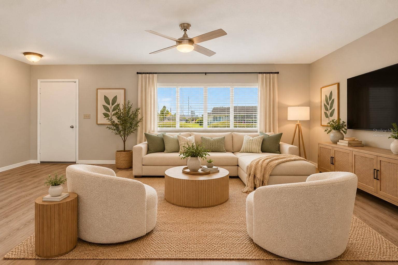 801 OAKMONT AVENUE, Sun City Center, FL 33573 VIRTUALLY STAGED