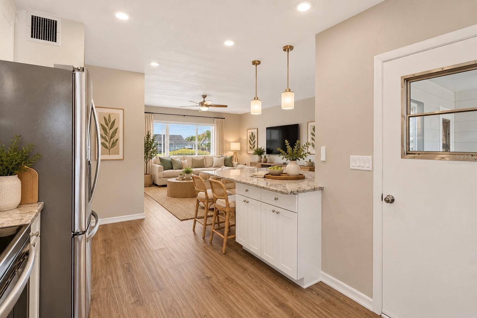 801 OAKMONT AVENUE, Sun City Center, FL 33573 VIRTUALLY STAGED