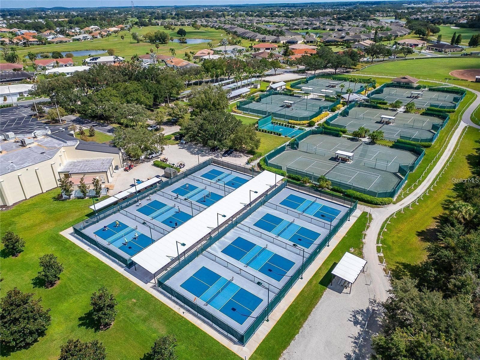 801 OAKMONT AVENUE, Sun City Center, FL 33573 801 OAKMONT AVENUE, Sun City Center, FL 33573