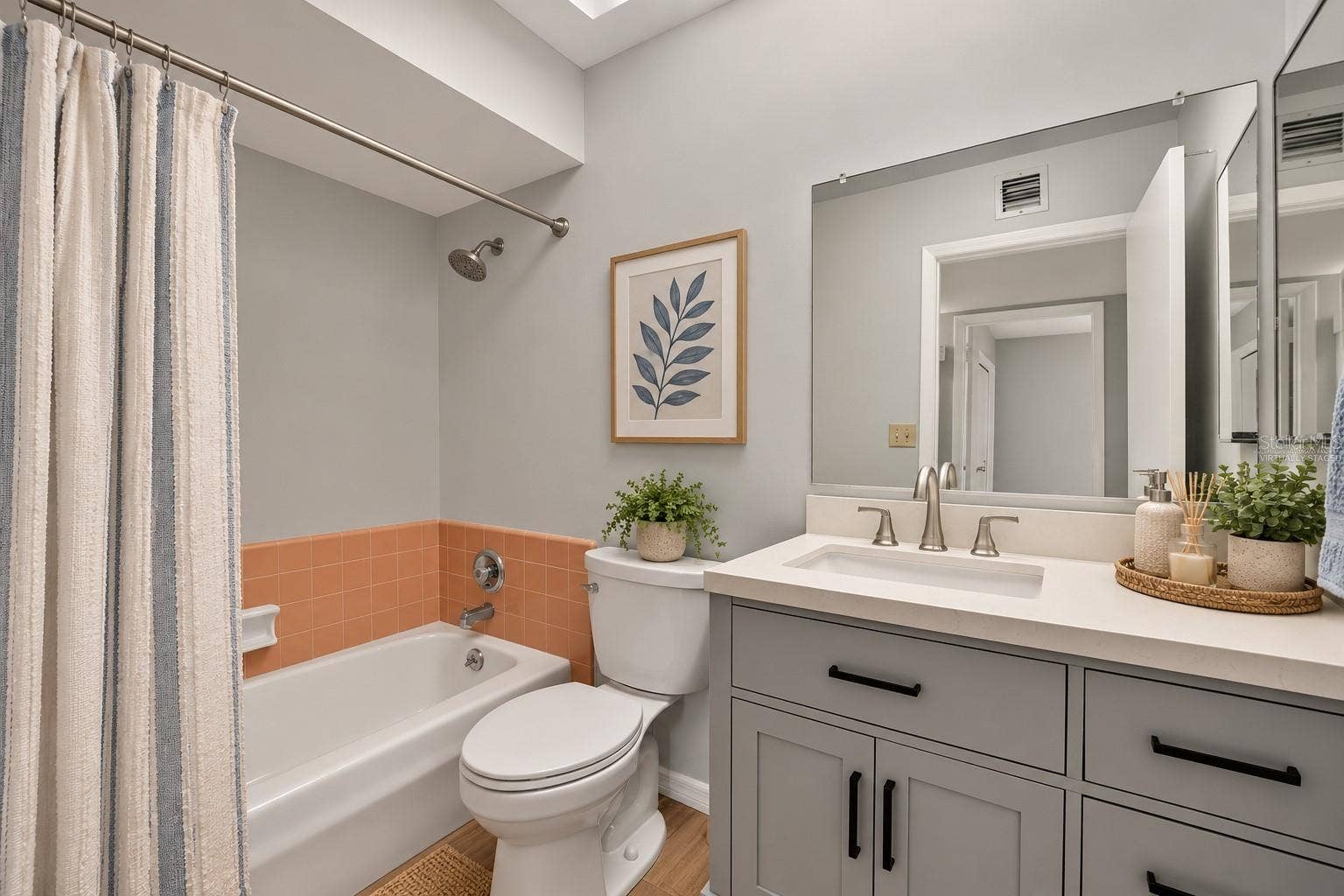 801 OAKMONT AVENUE, Sun City Center, FL 33573 VIRTUALLY STAGED