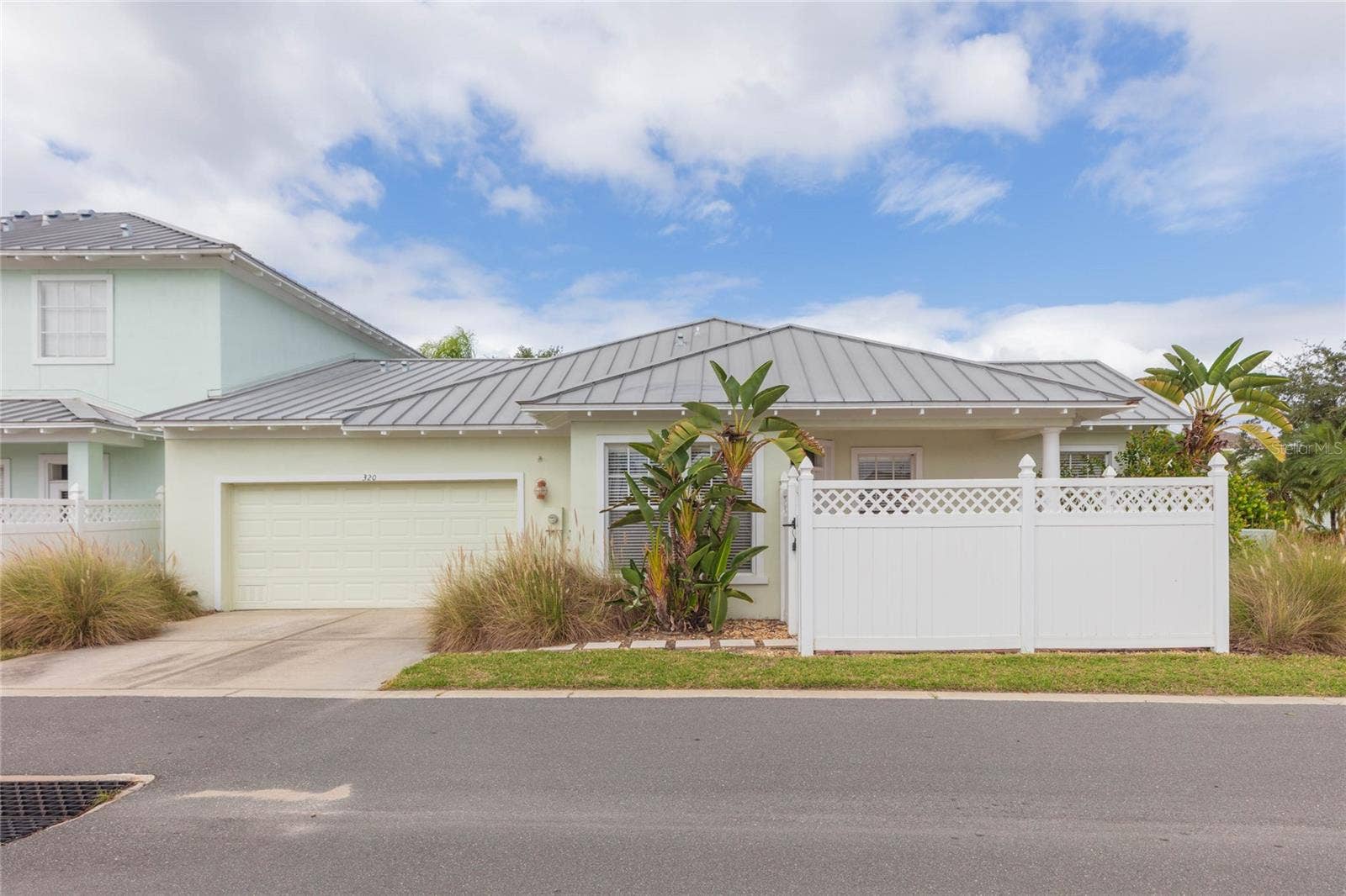 320 IBISVIEW LANE, Apollo Beach, FL 33572 320 IBISVIEW LANE, Apollo Beach, FL 33572