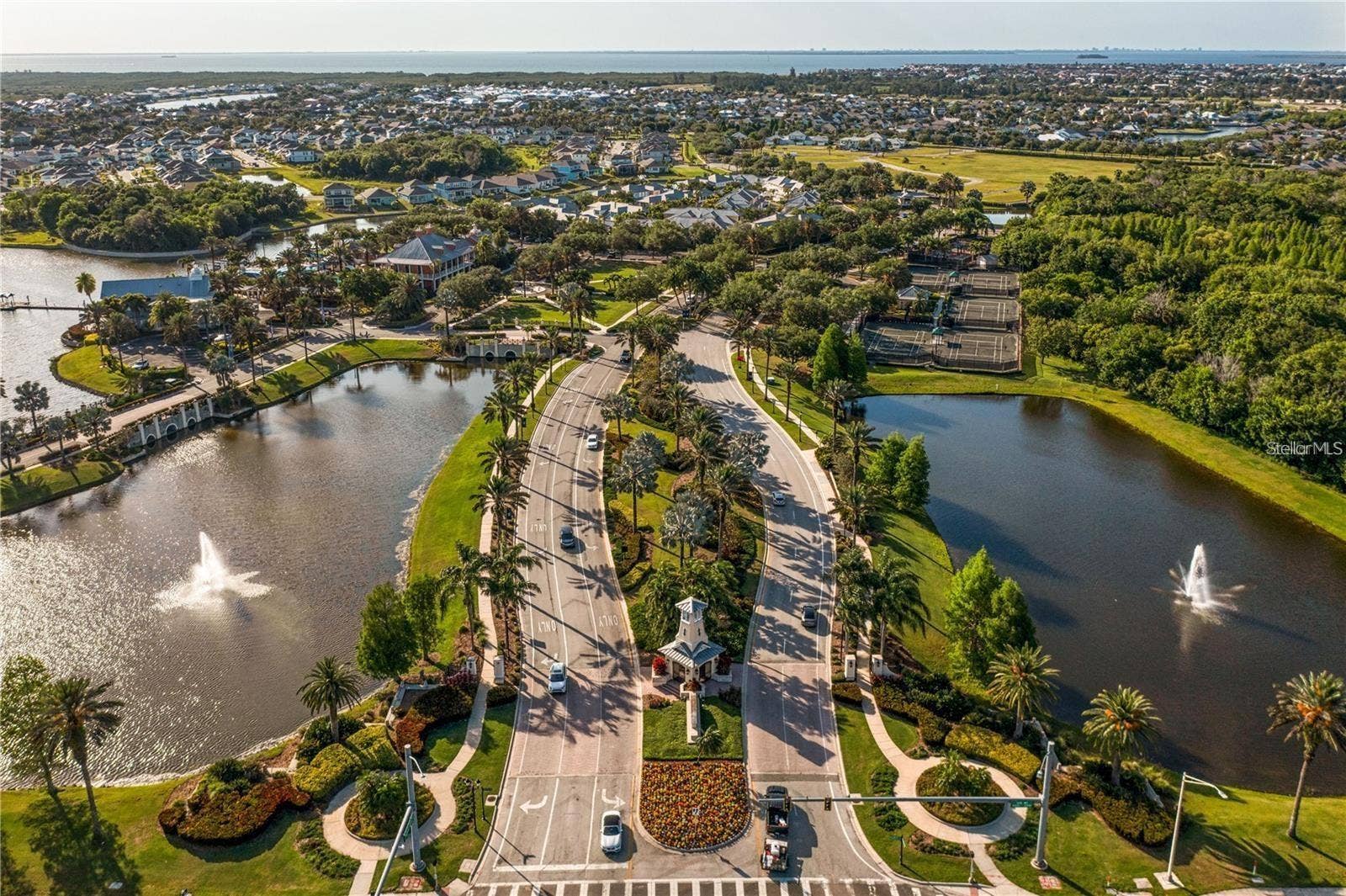 320 IBISVIEW LANE, Apollo Beach, FL 33572 320 IBISVIEW LANE, Apollo Beach, FL 33572