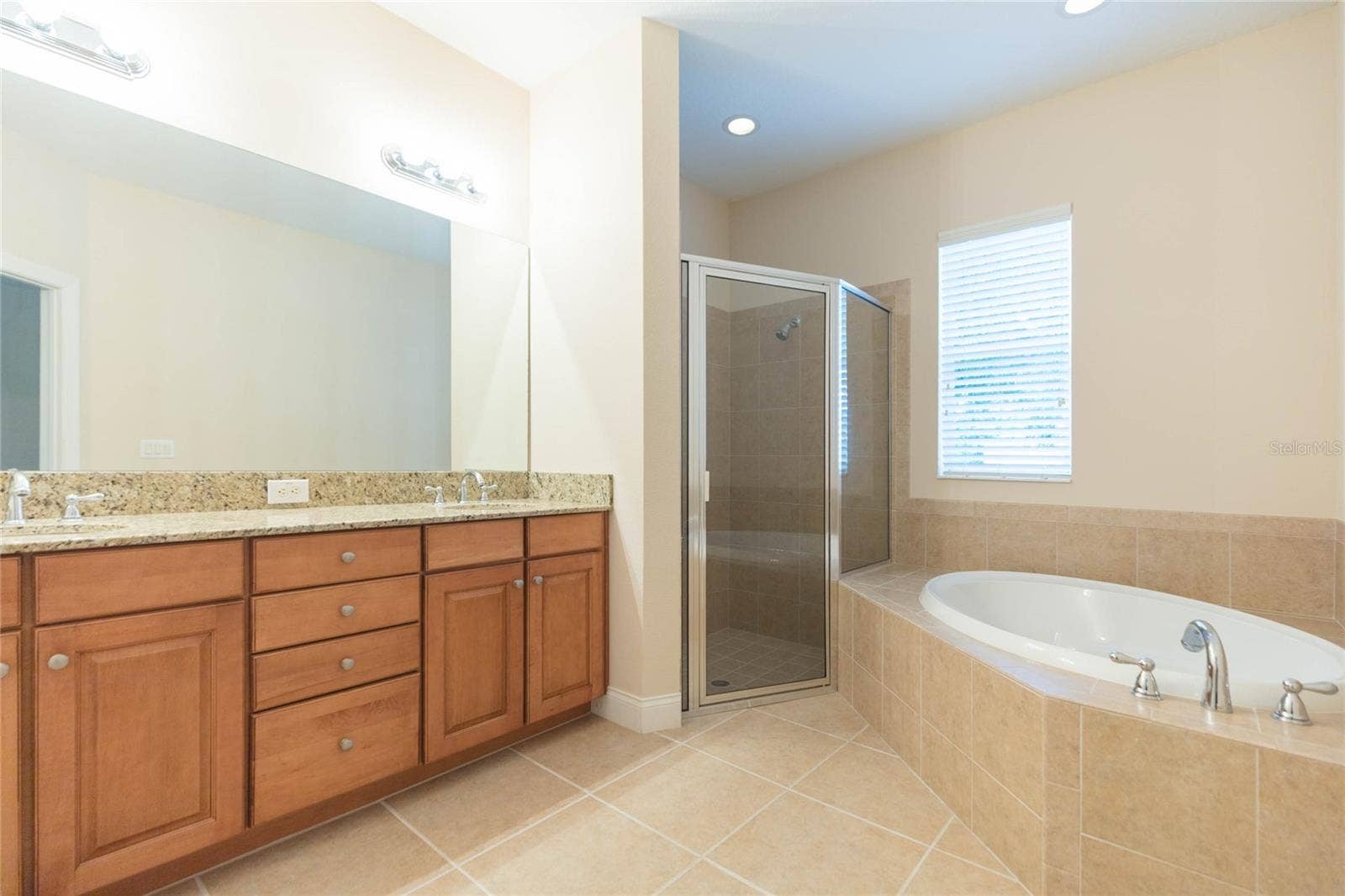 320 IBISVIEW LANE, Apollo Beach, FL 33572 320 IBISVIEW LANE, Apollo Beach, FL 33572