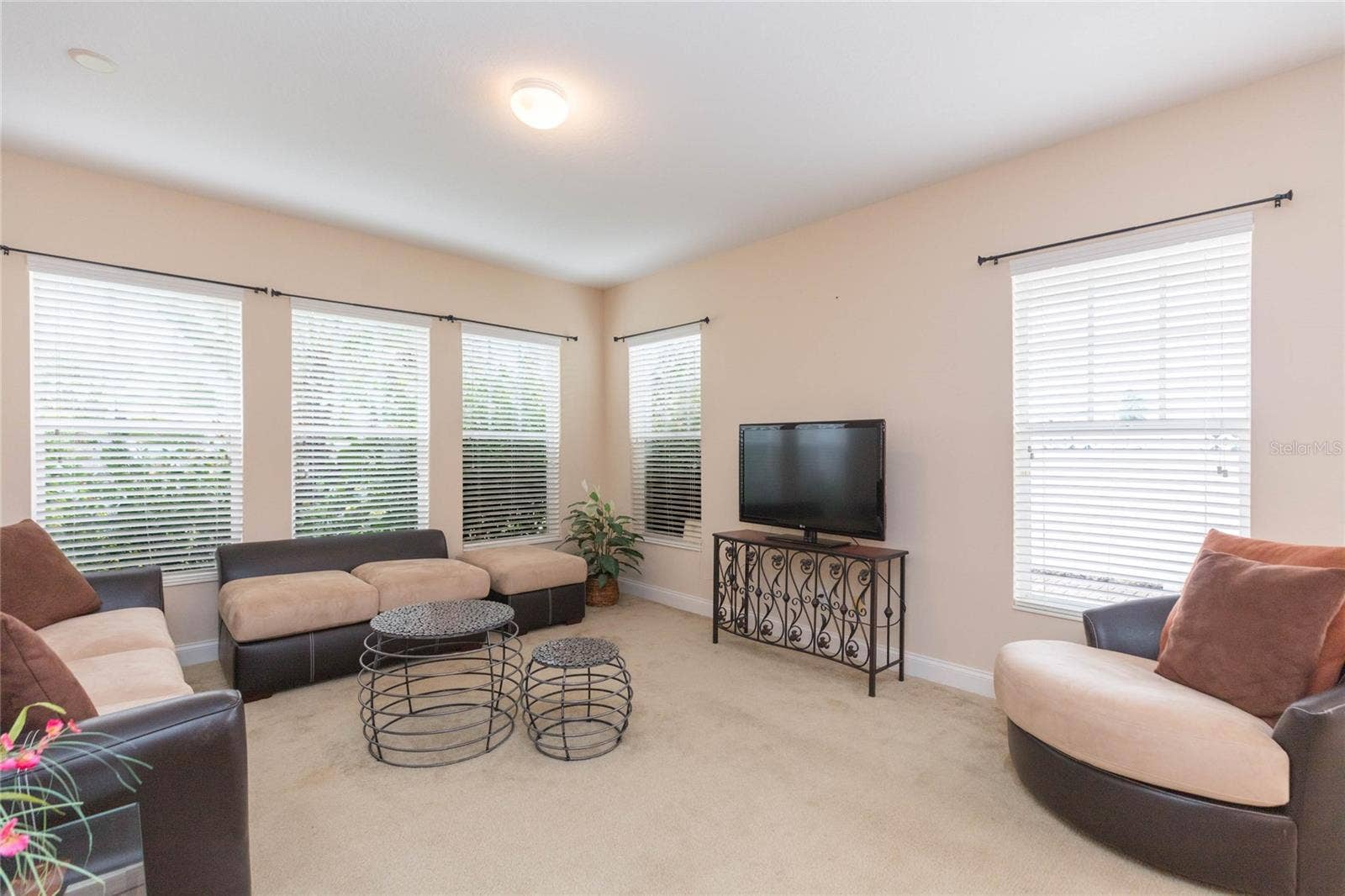 320 IBISVIEW LANE, Apollo Beach, FL 33572 320 IBISVIEW LANE, Apollo Beach, FL 33572