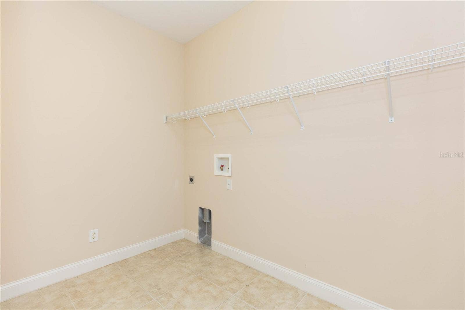 320 IBISVIEW LANE, Apollo Beach, FL 33572 320 IBISVIEW LANE, Apollo Beach, FL 33572