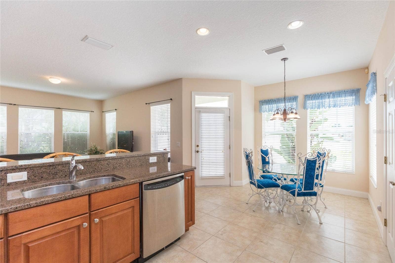 320 IBISVIEW LANE, Apollo Beach, FL 33572 320 IBISVIEW LANE, Apollo Beach, FL 33572