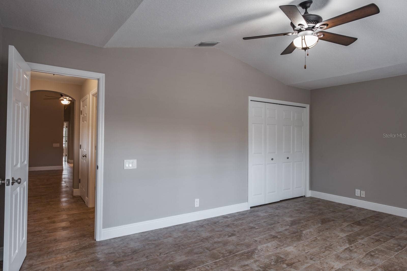 3298 COVERED BRIDGE DRIVE W, Dunedin, FL 34698 3298 COVERED BRIDGE DRIVE W, Dunedin, FL 34698