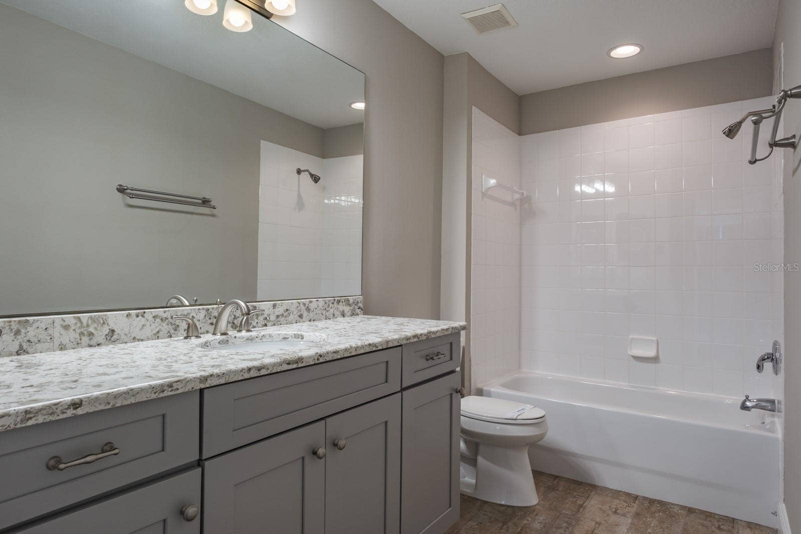 3298 COVERED BRIDGE DRIVE W, Dunedin, FL 34698 3298 COVERED BRIDGE DRIVE W, Dunedin, FL 34698