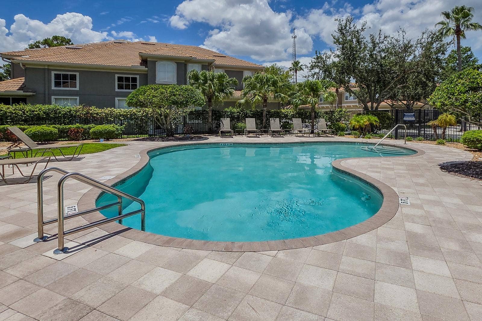 3298 COVERED BRIDGE DRIVE W, Dunedin, FL 34698 3298 COVERED BRIDGE DRIVE W, Dunedin, FL 34698