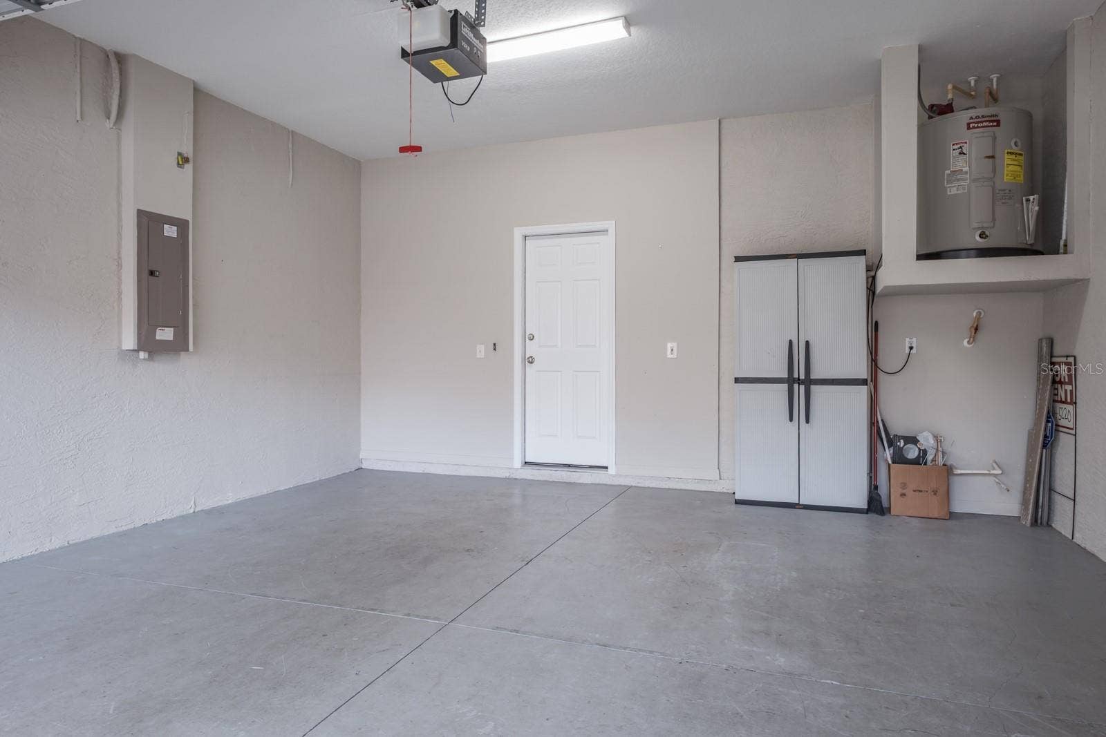 3298 COVERED BRIDGE DRIVE W, Dunedin, FL 34698 3298 COVERED BRIDGE DRIVE W, Dunedin, FL 34698