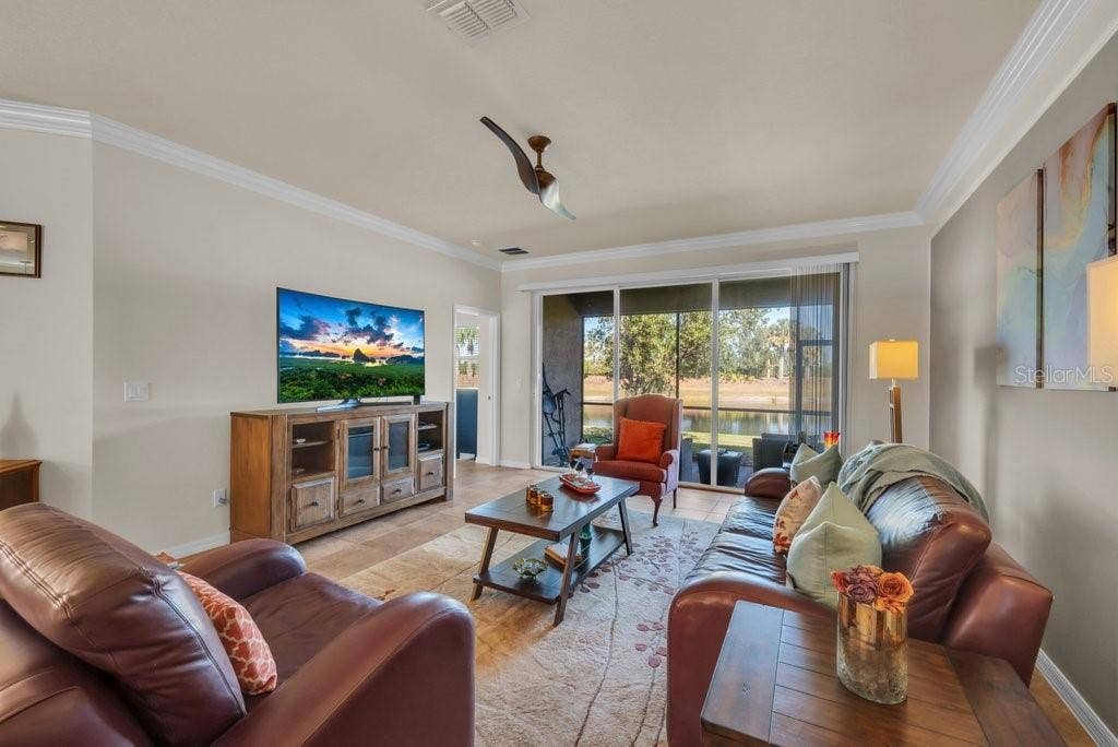 15644 AURORA LAKE CIRCLE, Wimauma, FL 33598 15644 AURORA LAKE CIRCLE, Wimauma, FL 33598