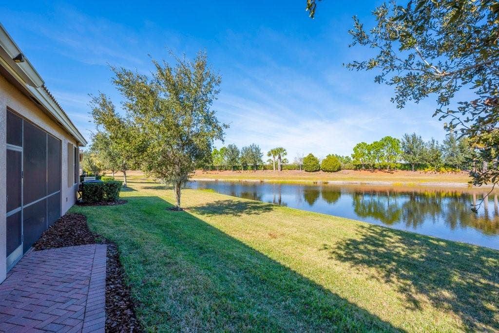 15644 AURORA LAKE CIRCLE, Wimauma, FL 33598 15644 AURORA LAKE CIRCLE, Wimauma, FL 33598