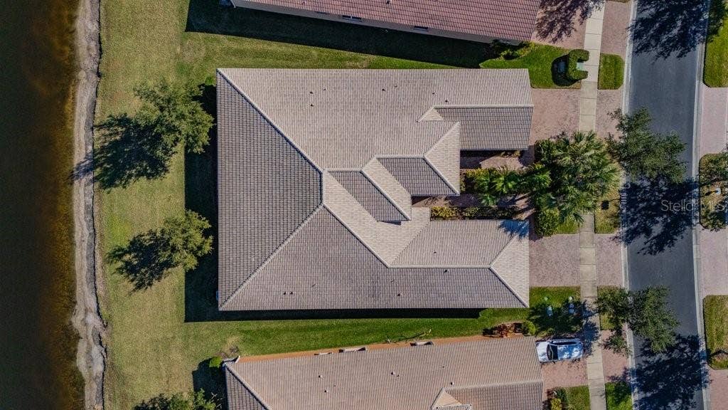 15644 AURORA LAKE CIRCLE, Wimauma, FL 33598 15644 AURORA LAKE CIRCLE, Wimauma, FL 33598