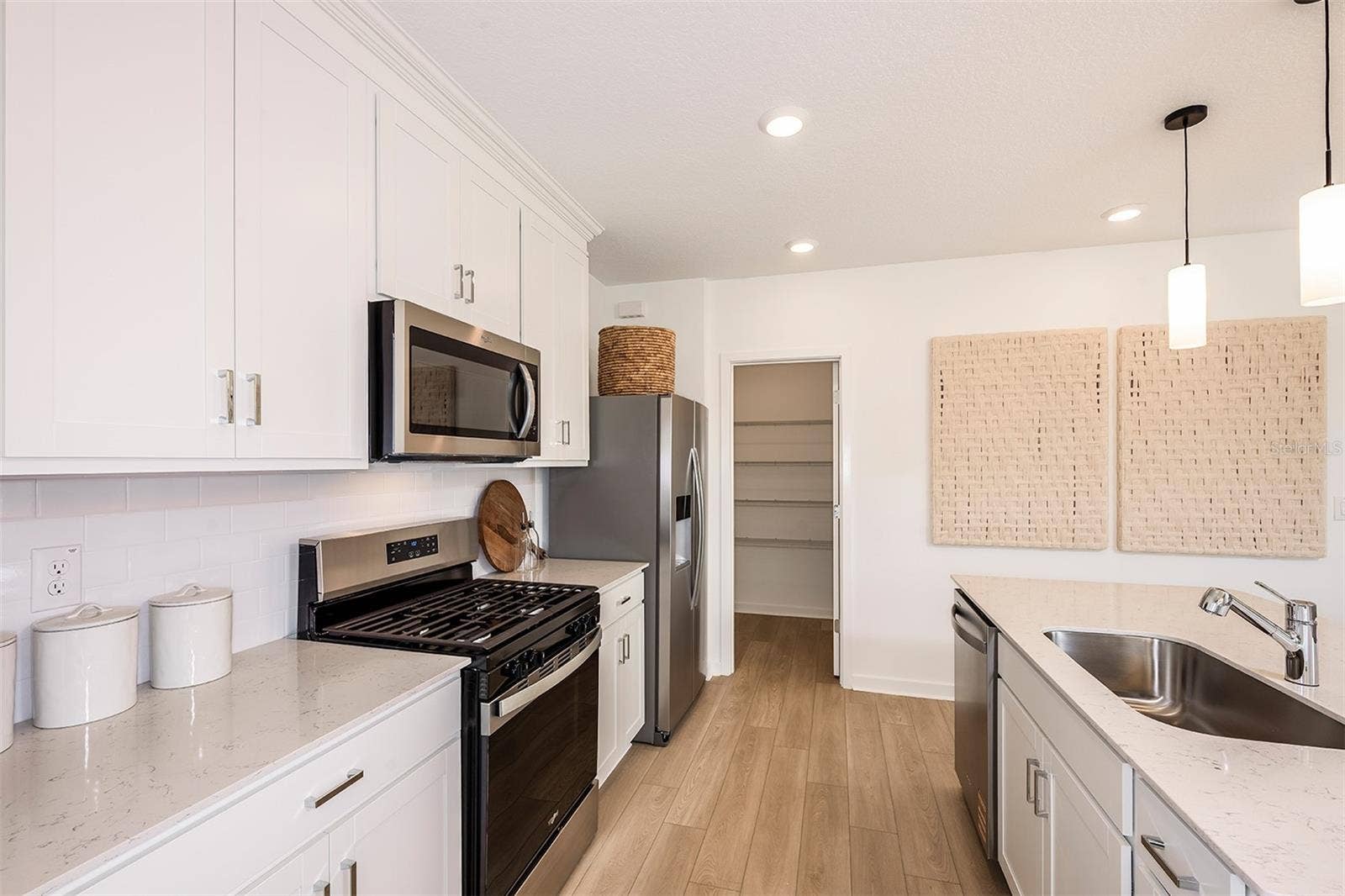 9907 TRELLIS VINE WAY, Parrish, FL 34219 Model Representation