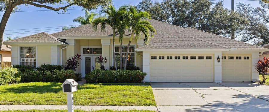 Property photo for 433 PINE WARBLER WAY N, Palm Harbor, FL