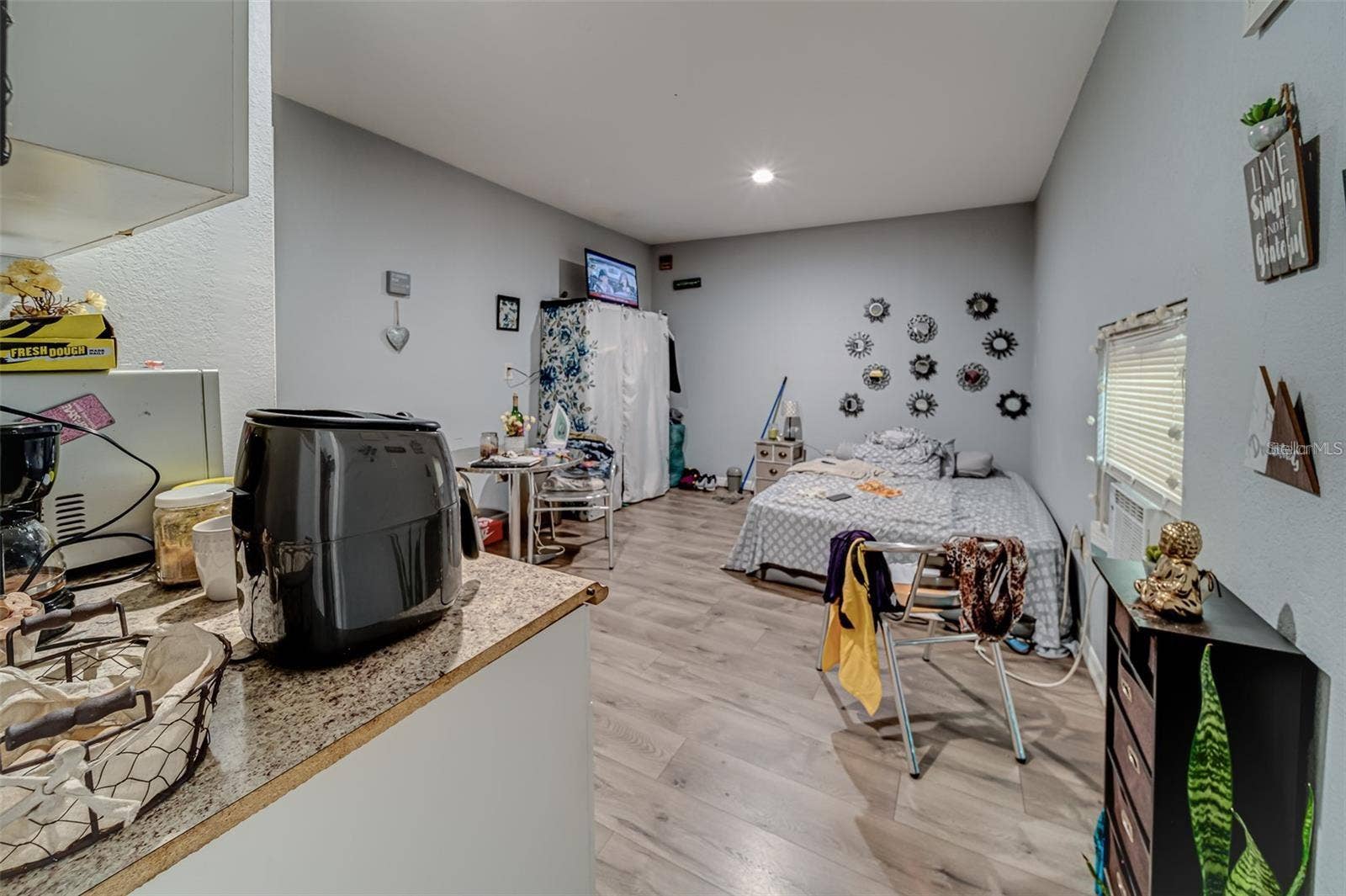 2335 EVANS ROAD, Clearwater, FL 33763 2335 EVANS ROAD, Clearwater, FL 33763