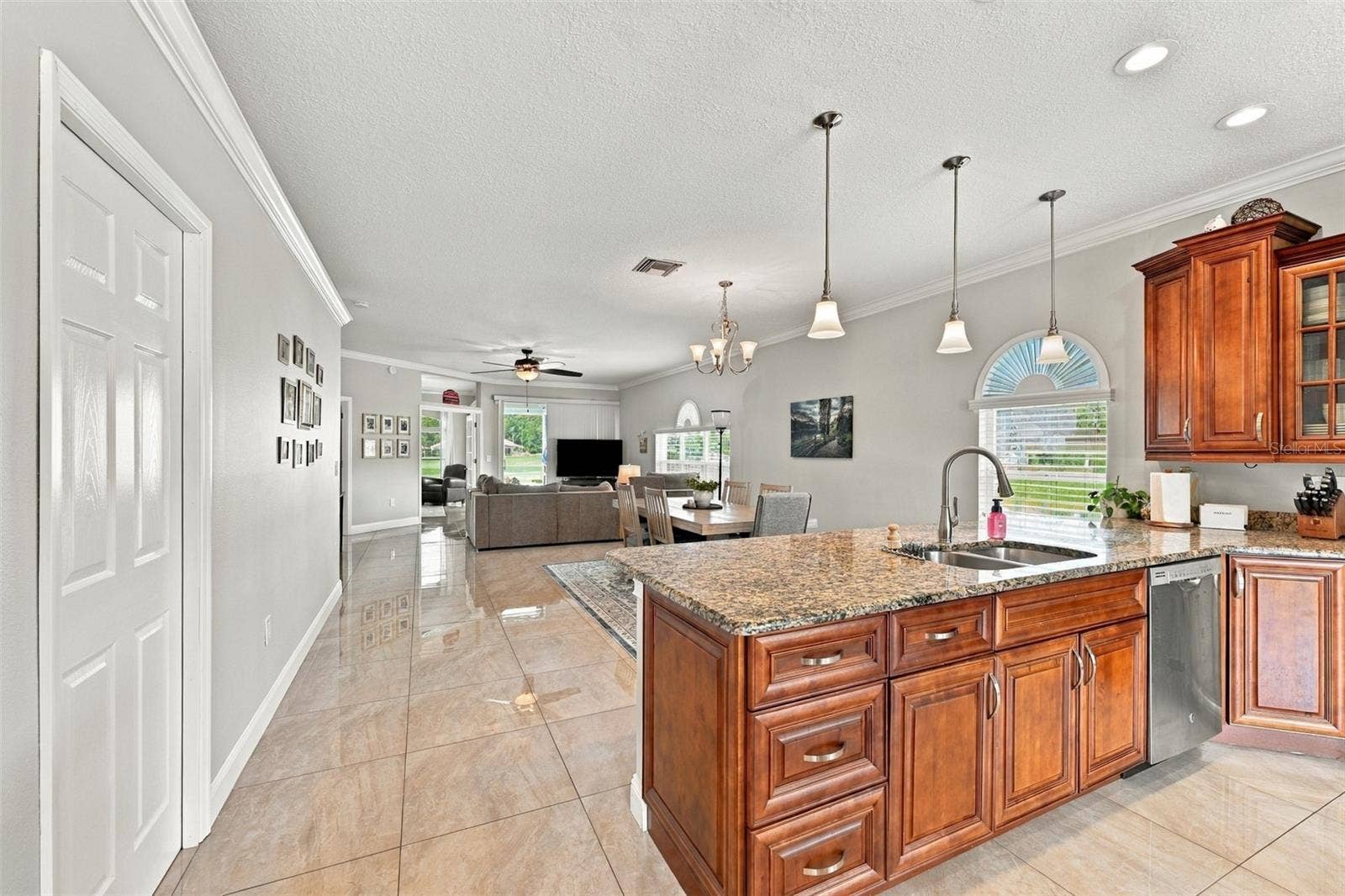 1194 DARTFORD DRIVE, Tarpon Springs, FL 34688 1194 DARTFORD DRIVE, Tarpon Springs, FL 34688