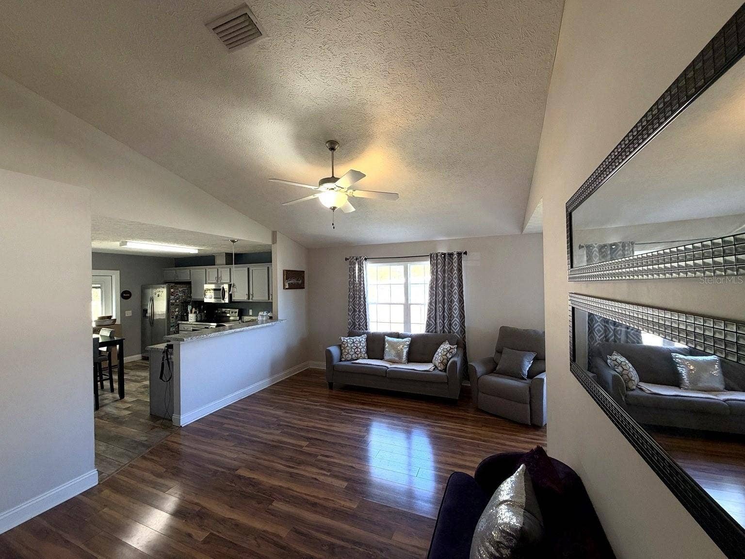 6509 LAKE JOANNA CIRCLE, Panama City, FL 32404 6509 LAKE JOANNA CIRCLE, Panama City, FL 32404