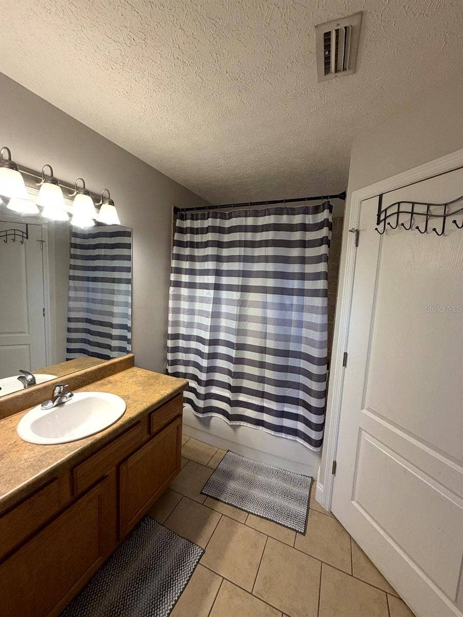 6509 LAKE JOANNA CIRCLE, Panama City, FL 32404 6509 LAKE JOANNA CIRCLE, Panama City, FL 32404