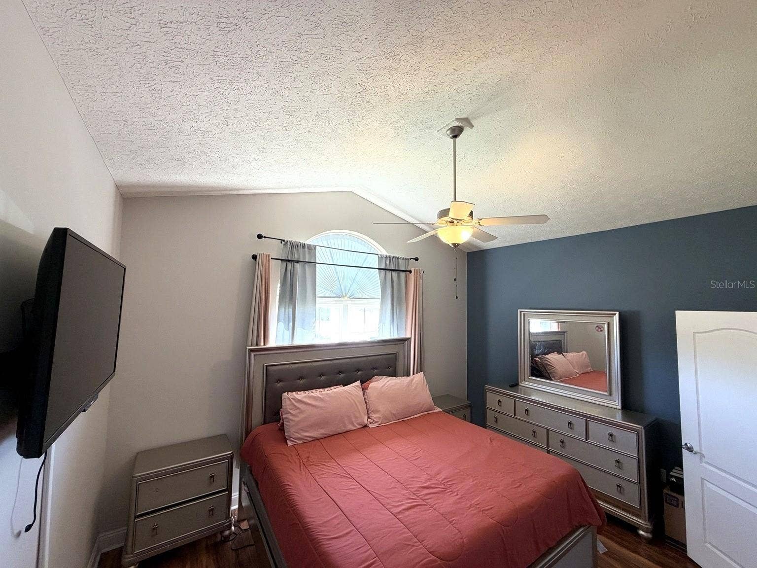 6509 LAKE JOANNA CIRCLE, Panama City, FL 32404 6509 LAKE JOANNA CIRCLE, Panama City, FL 32404