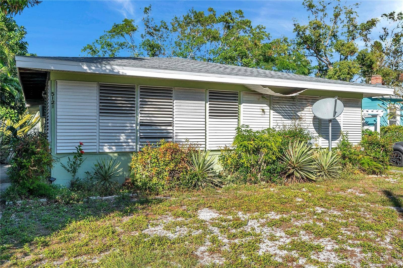 5115 28TH AVENUE S, Gulfport, FL 33707 5115 28TH AVENUE S, Gulfport, FL 33707