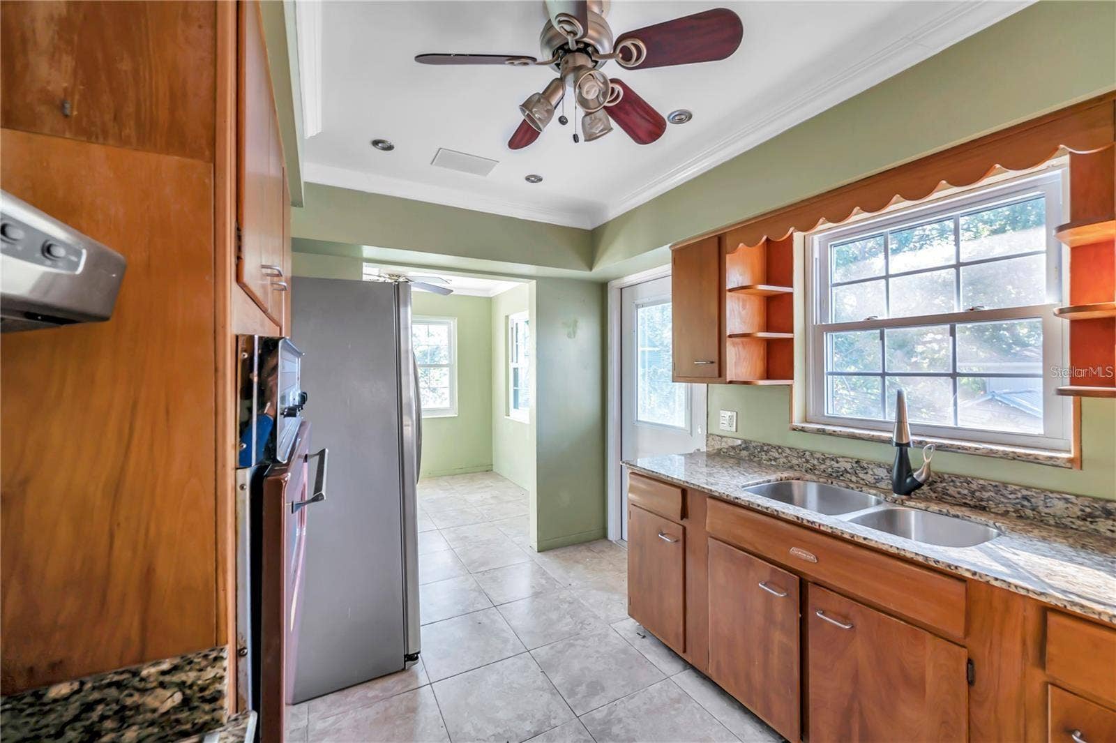 5115 28TH AVENUE S, Gulfport, FL 33707 5115 28TH AVENUE S, Gulfport, FL 33707