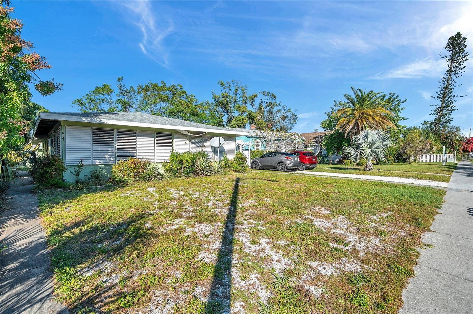 5115 28TH AVENUE S, Gulfport, FL 33707 5115 28TH AVENUE S, Gulfport, FL 33707