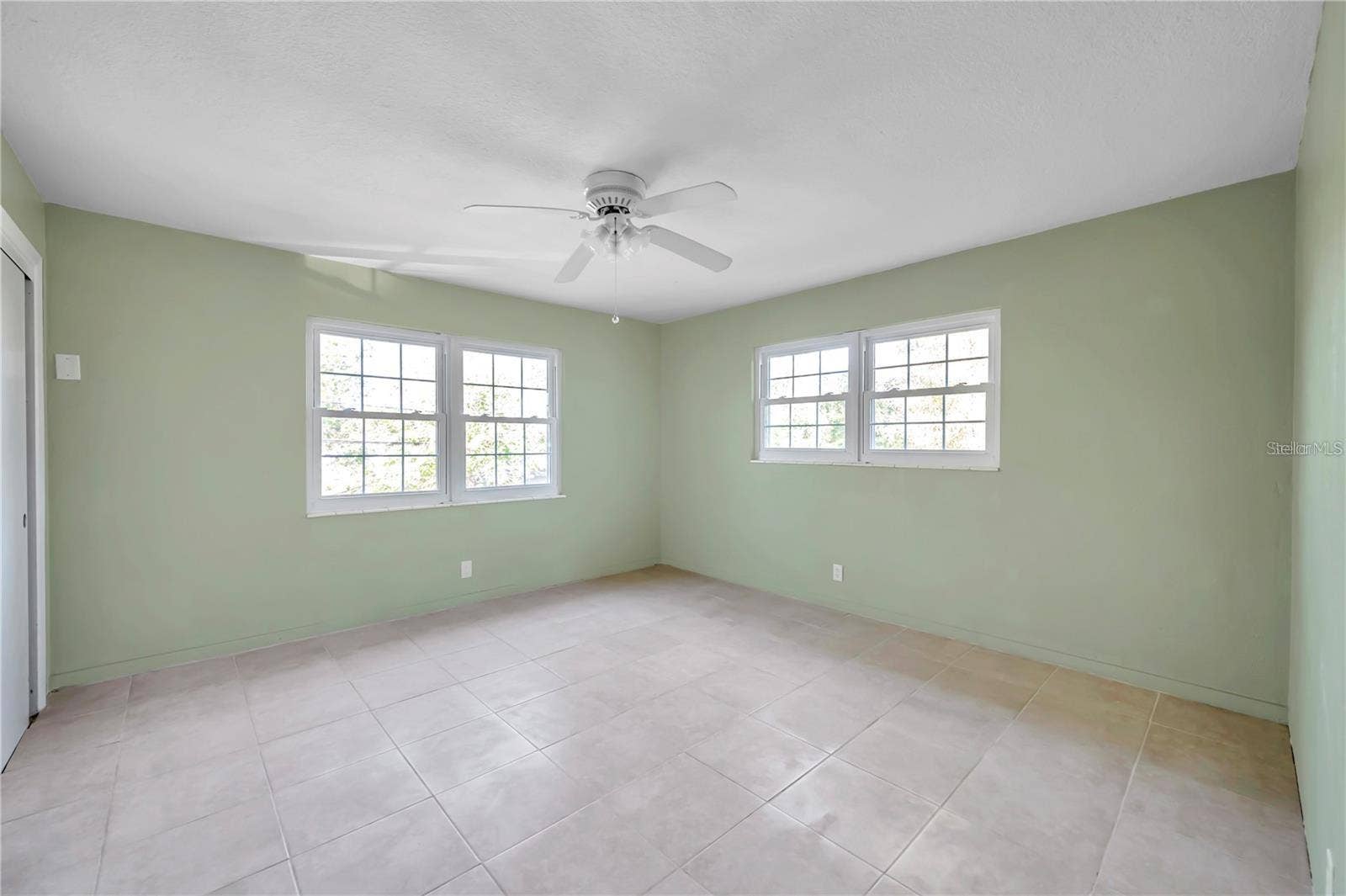 5115 28TH AVENUE S, Gulfport, FL 33707 5115 28TH AVENUE S, Gulfport, FL 33707