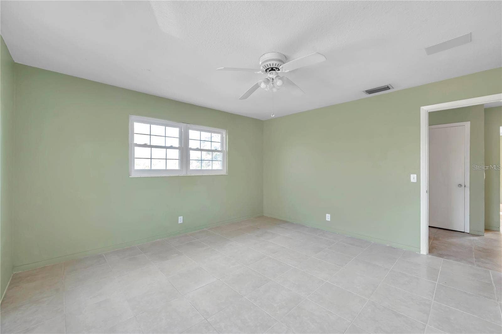 5115 28TH AVENUE S, Gulfport, FL 33707 5115 28TH AVENUE S, Gulfport, FL 33707