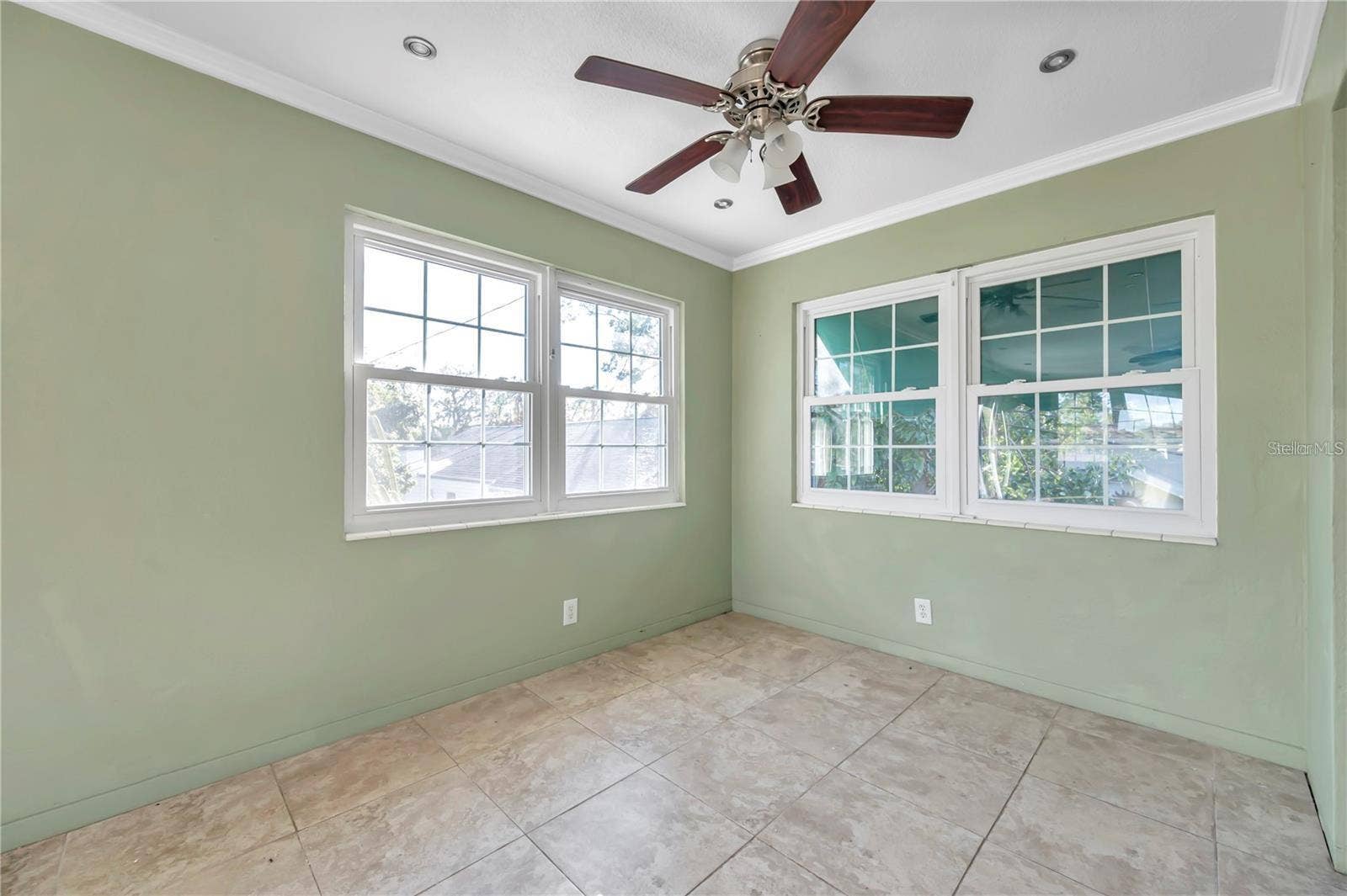 5115 28TH AVENUE S, Gulfport, FL 33707 5115 28TH AVENUE S, Gulfport, FL 33707
