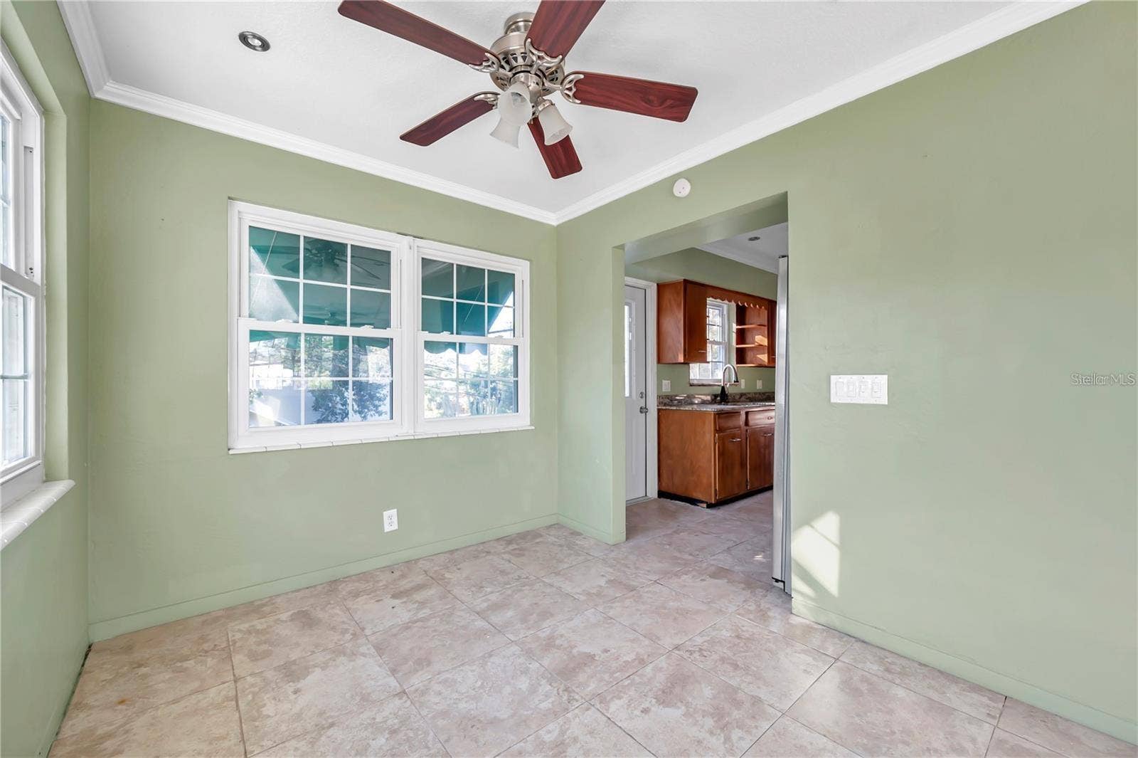 5115 28TH AVENUE S, Gulfport, FL 33707 5115 28TH AVENUE S, Gulfport, FL 33707