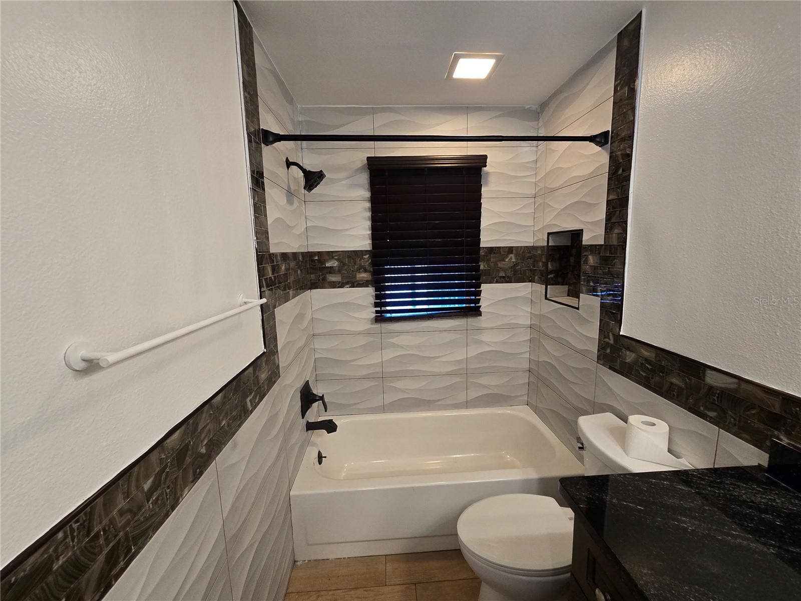 1007 VINEYARD COURT, Dunedin, FL 34698 1007 VINEYARD COURT, Dunedin, FL 34698