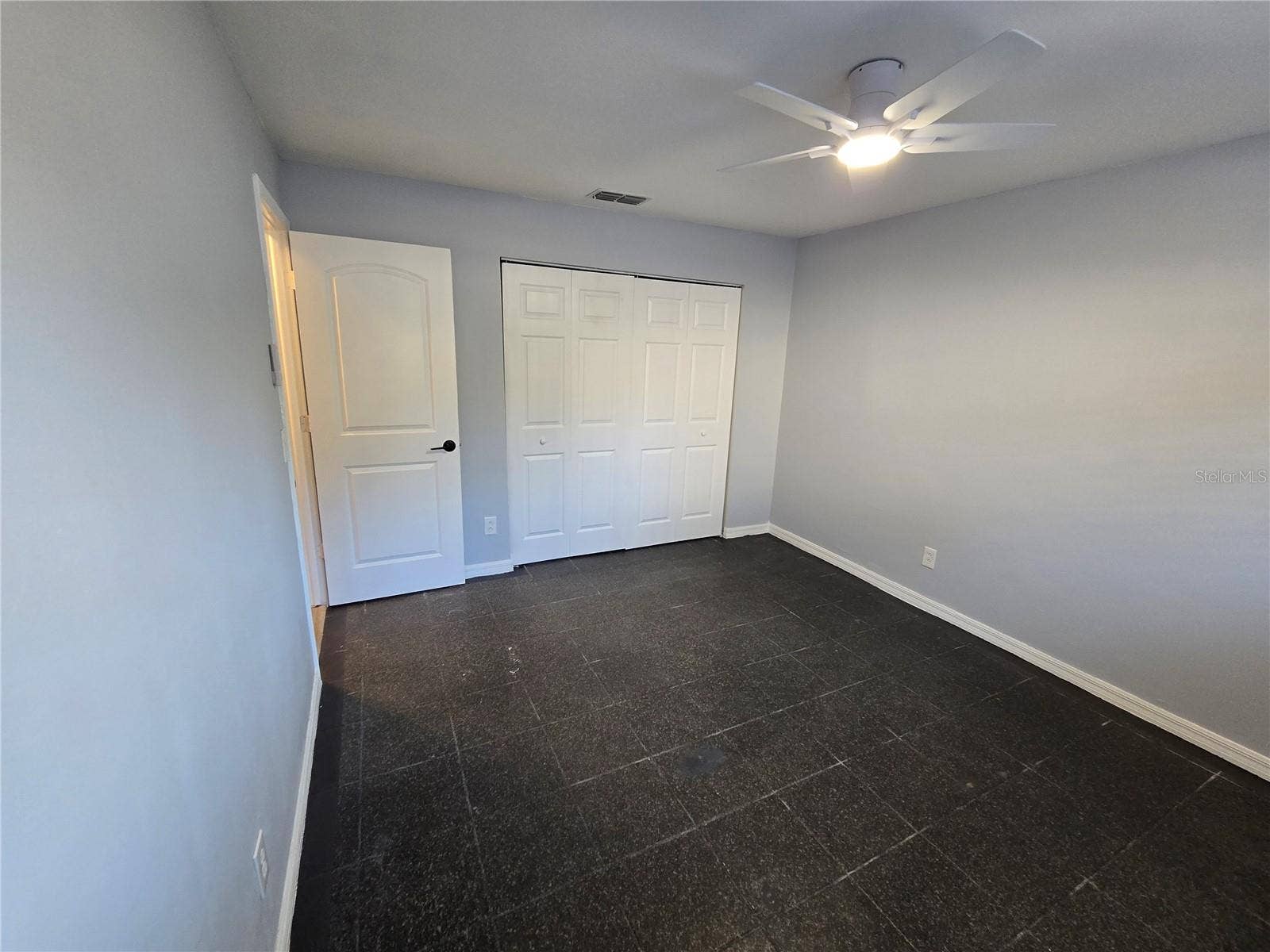 1007 VINEYARD COURT, Dunedin, FL 34698 1007 VINEYARD COURT, Dunedin, FL 34698