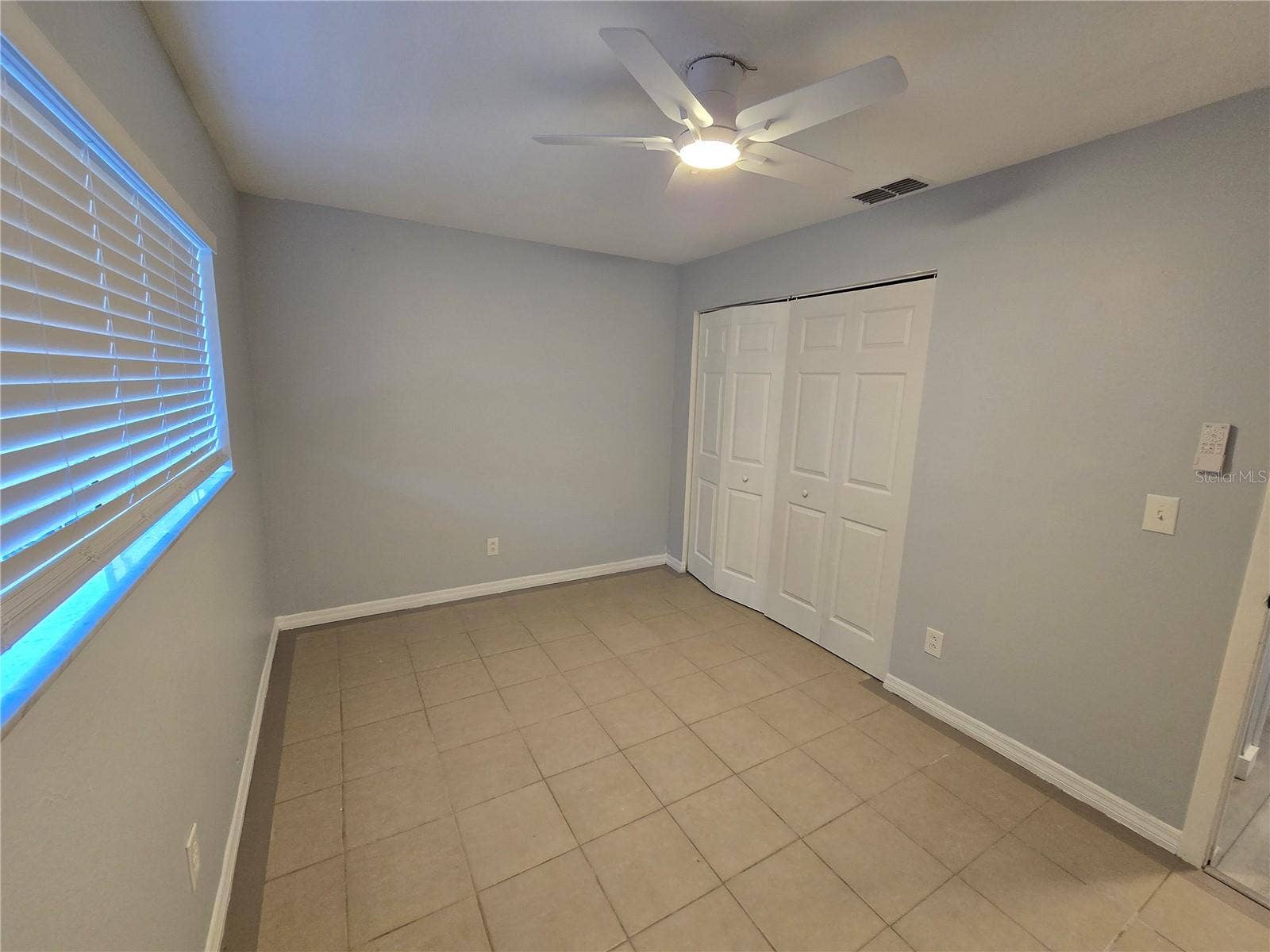 1007 VINEYARD COURT, Dunedin, FL 34698 1007 VINEYARD COURT, Dunedin, FL 34698