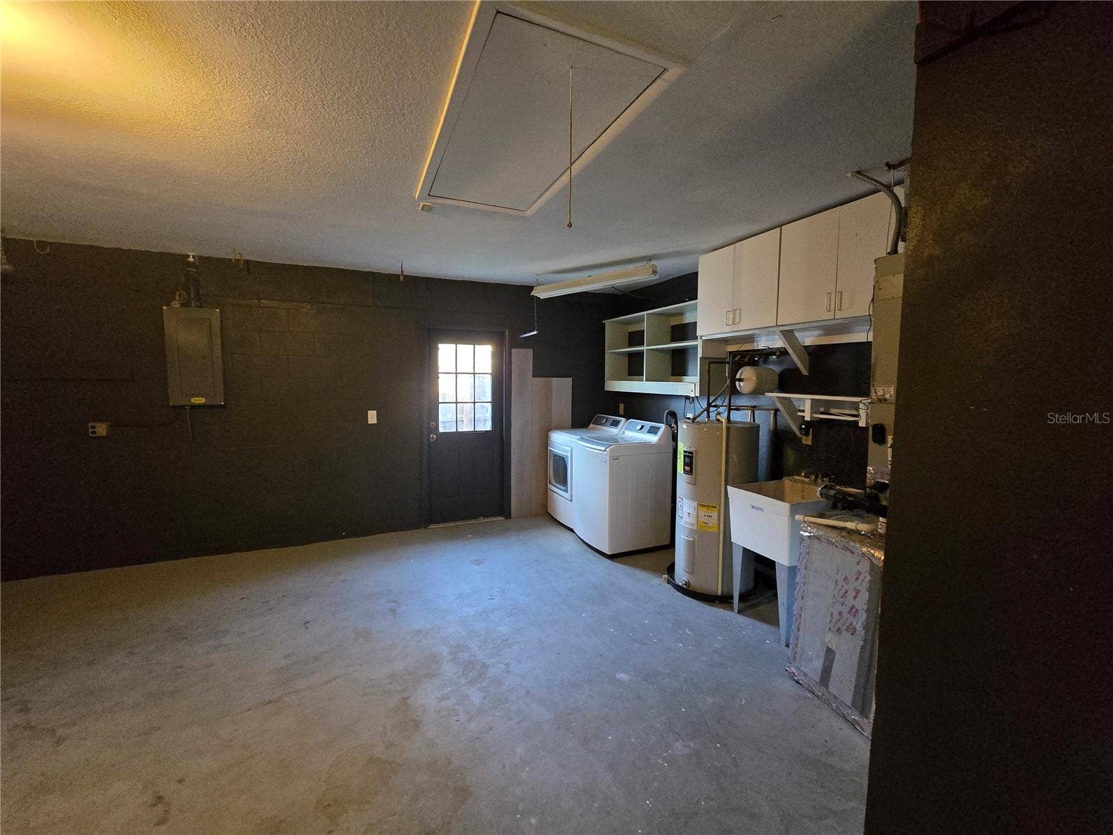 1007 VINEYARD COURT, Dunedin, FL 34698 1007 VINEYARD COURT, Dunedin, FL 34698