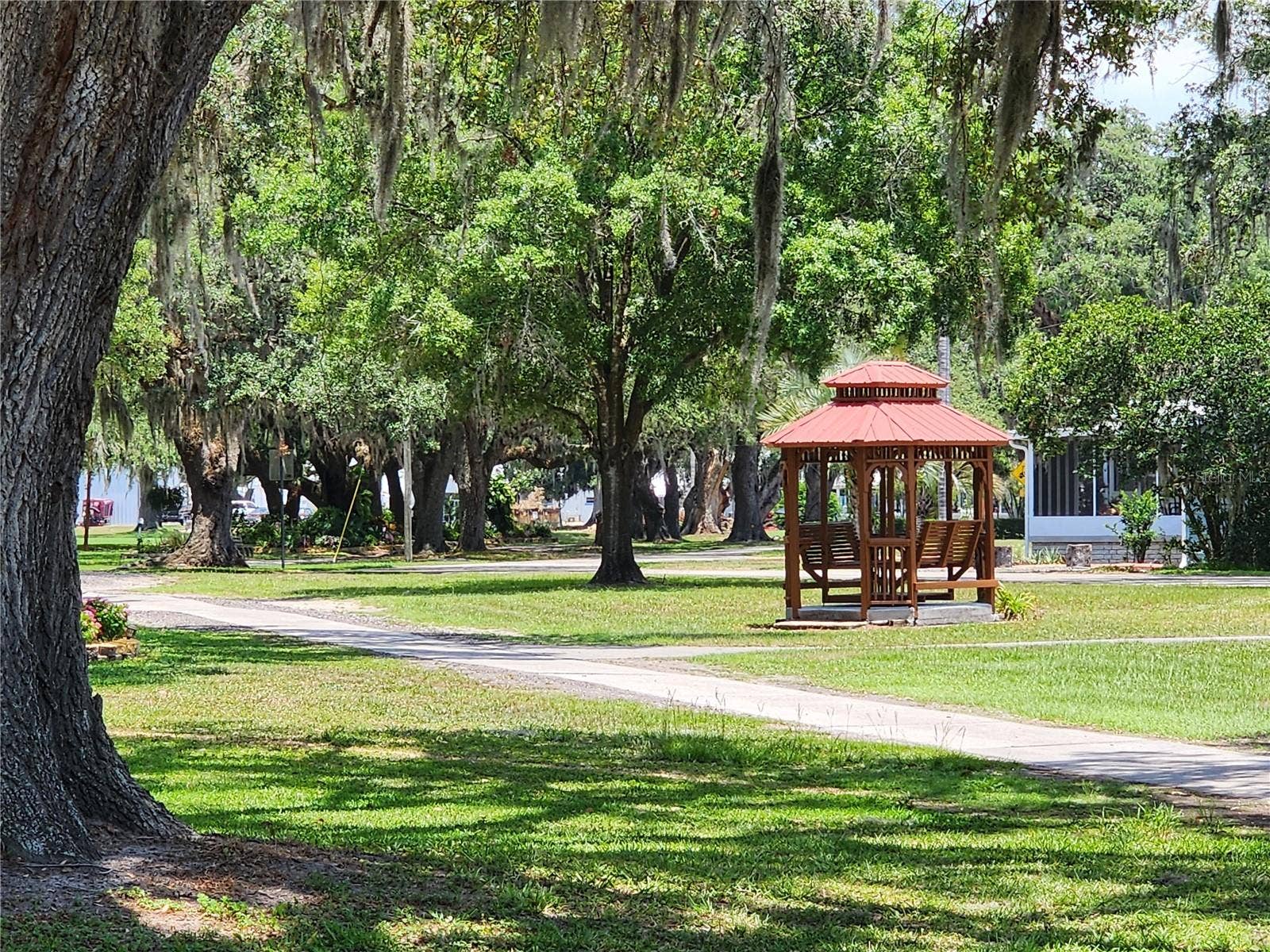 5503 BARBARA STREET, Zephyrhills, FL 33542 5503 BARBARA STREET, Zephyrhills, FL 33542