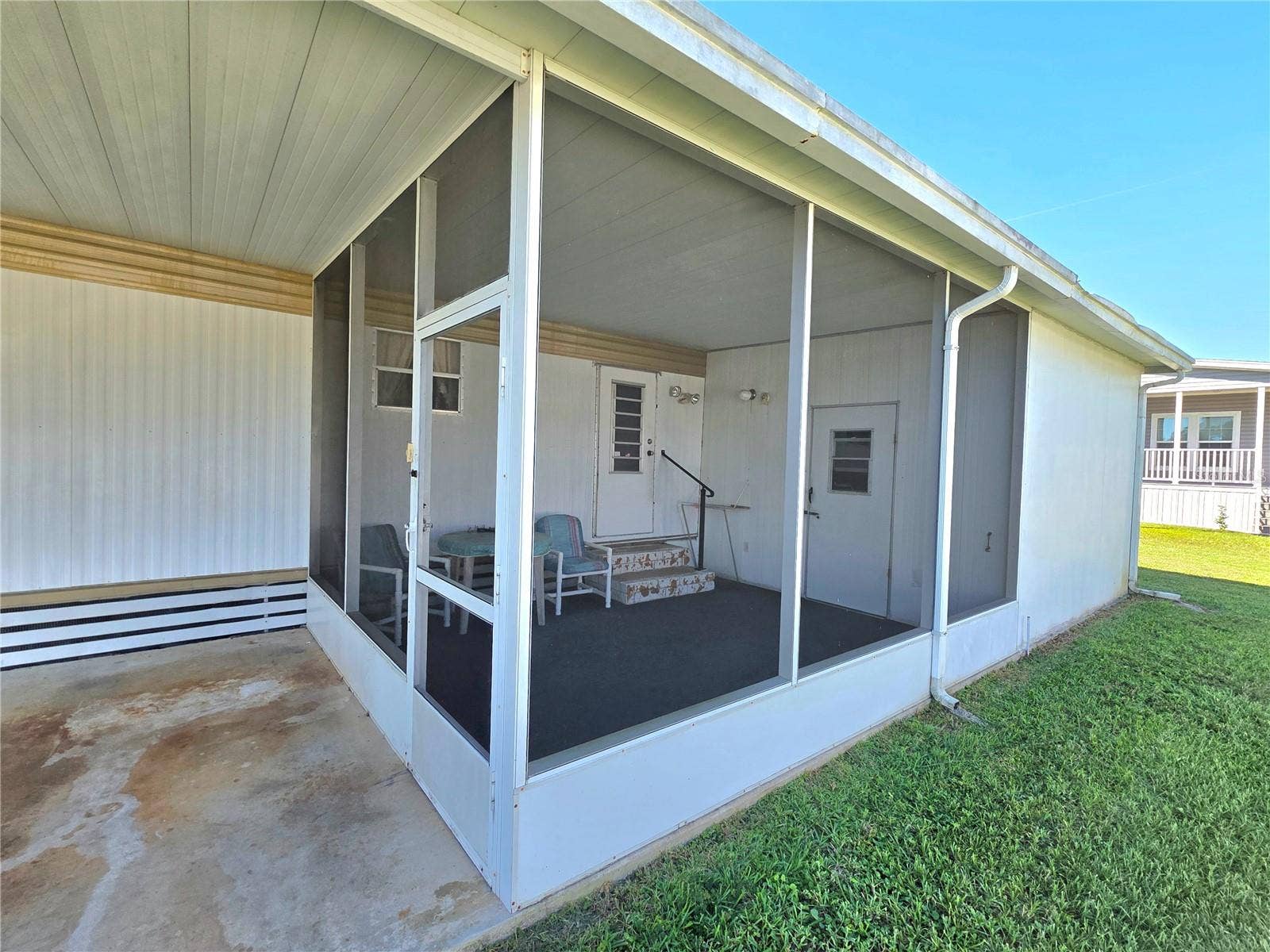 5503 BARBARA STREET, Zephyrhills, FL 33542 5503 BARBARA STREET, Zephyrhills, FL 33542