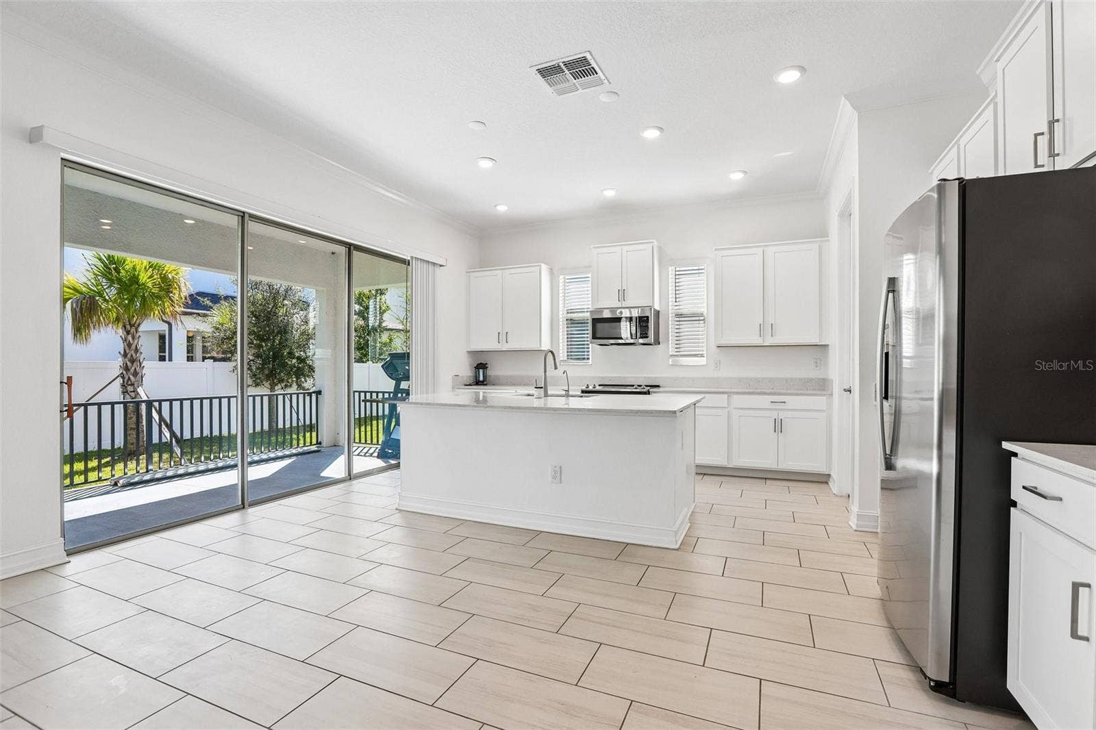 7702 S KISSIMMEE STREET, Tampa, FL 33616