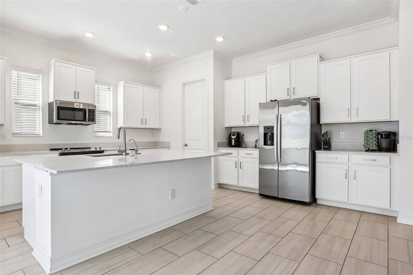 7702 S KISSIMMEE STREET, Tampa, FL 33616